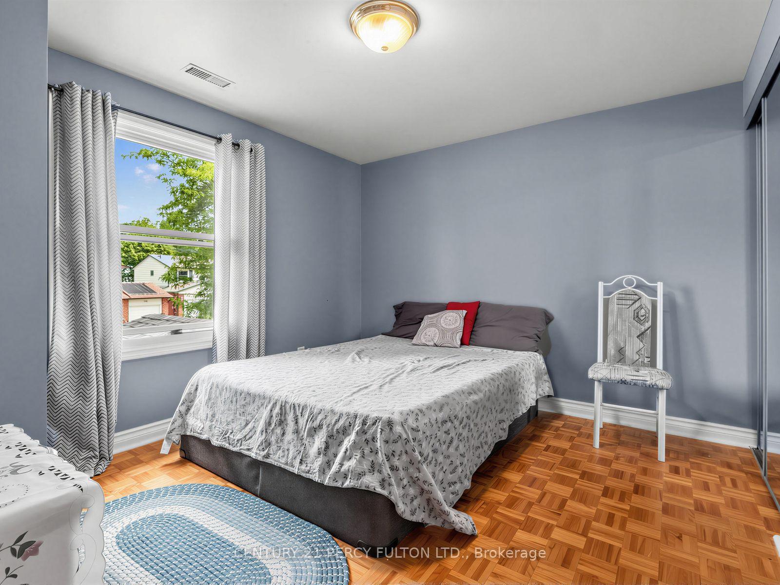 Photo 23 of 388 Handley Crescent, Newmarket, Central Newmarket — HOMEH