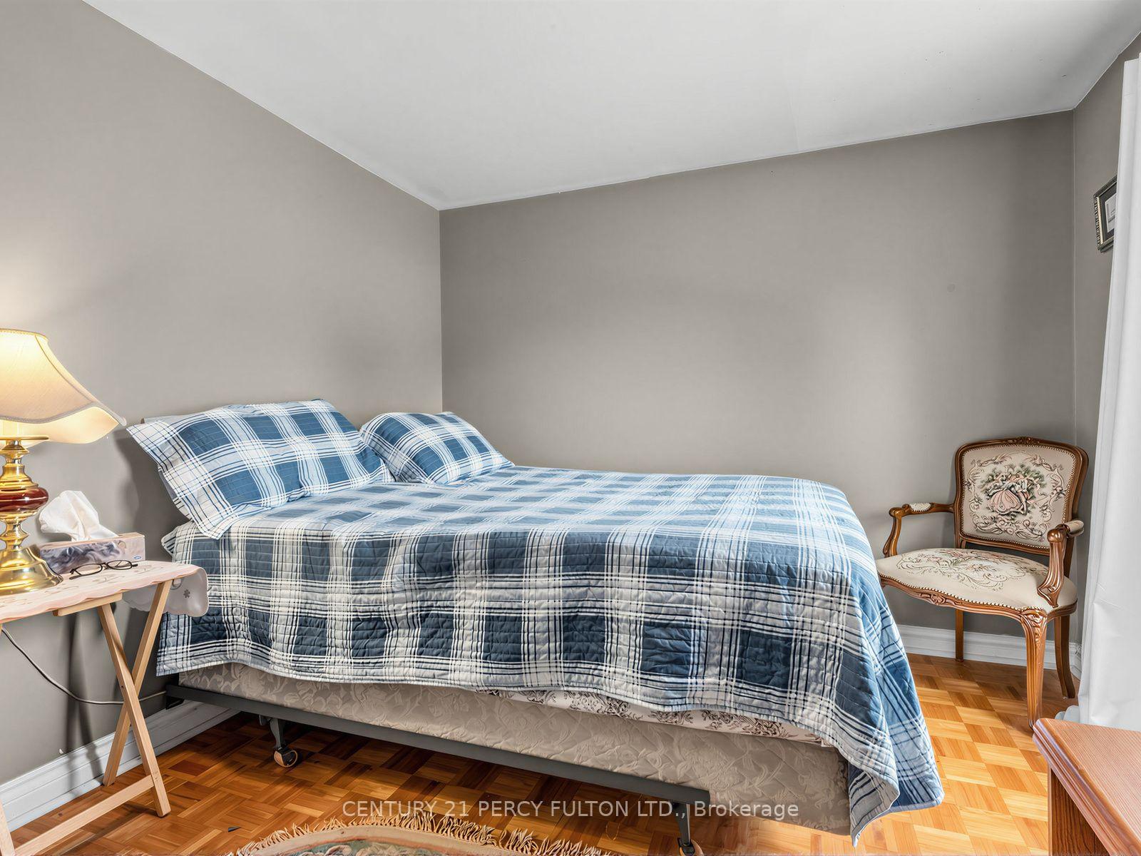 Photo 25 of 388 Handley Crescent, Newmarket, Central Newmarket — HOMEH
