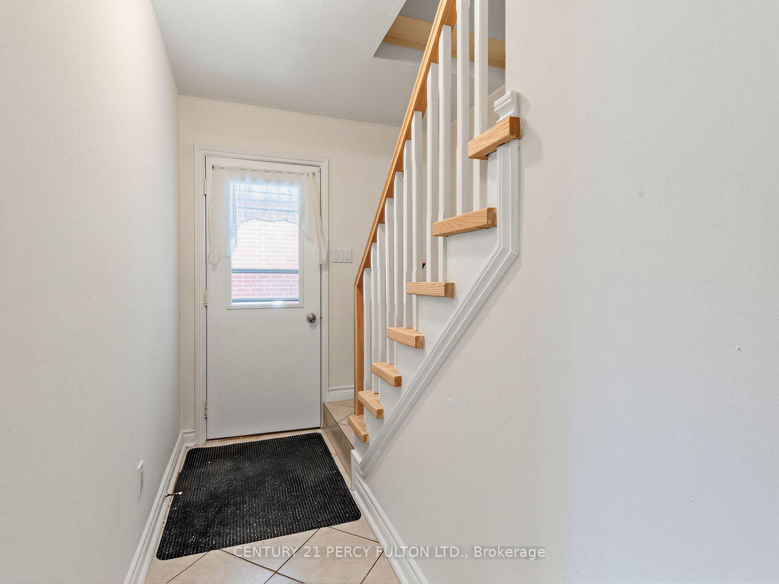 Photo 28 of 388 Handley Crescent, Newmarket, Central Newmarket — HOMEH