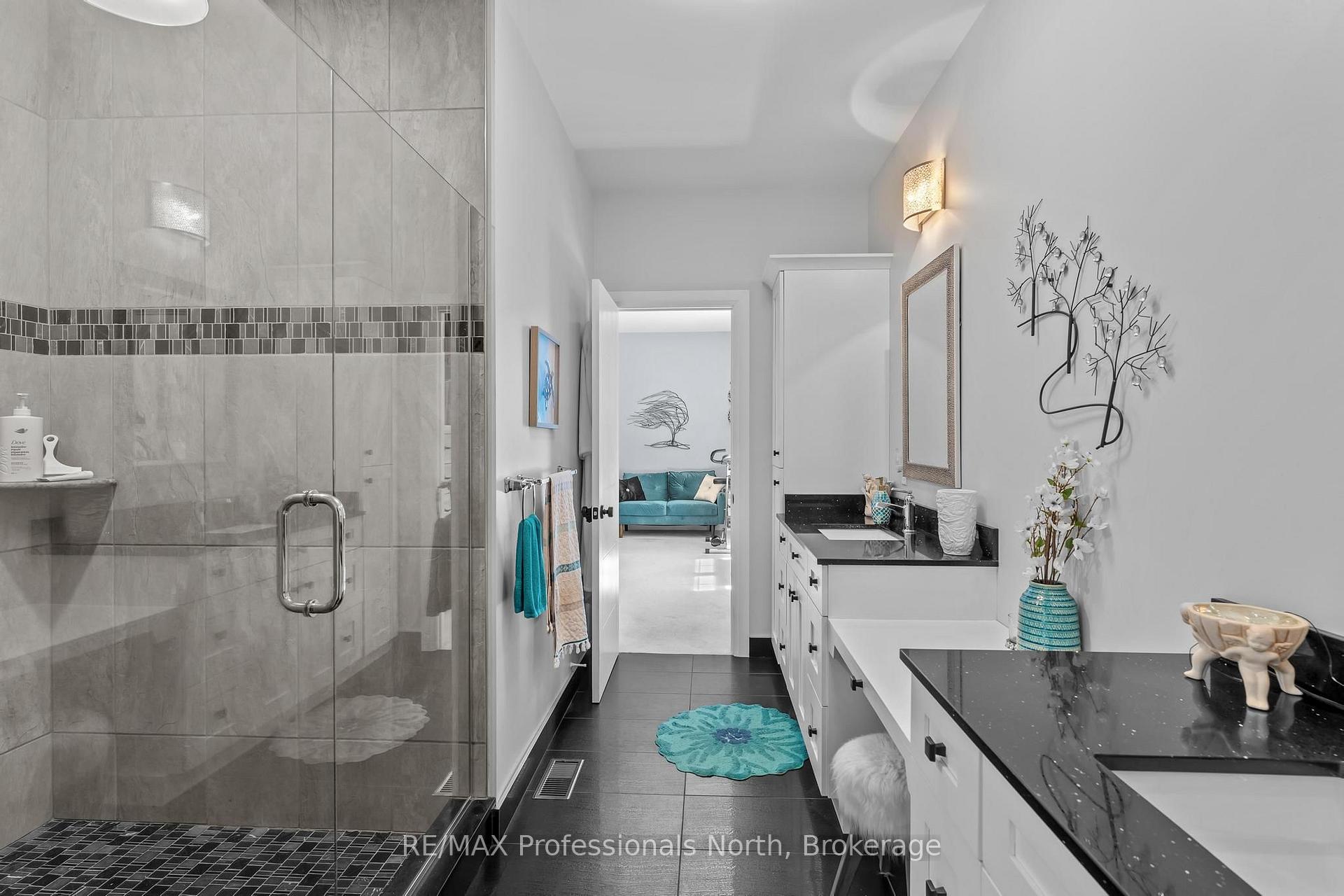Photo 16 of 1183 Hamilton Road, Minden Hills, Snowdon — HOMEH
