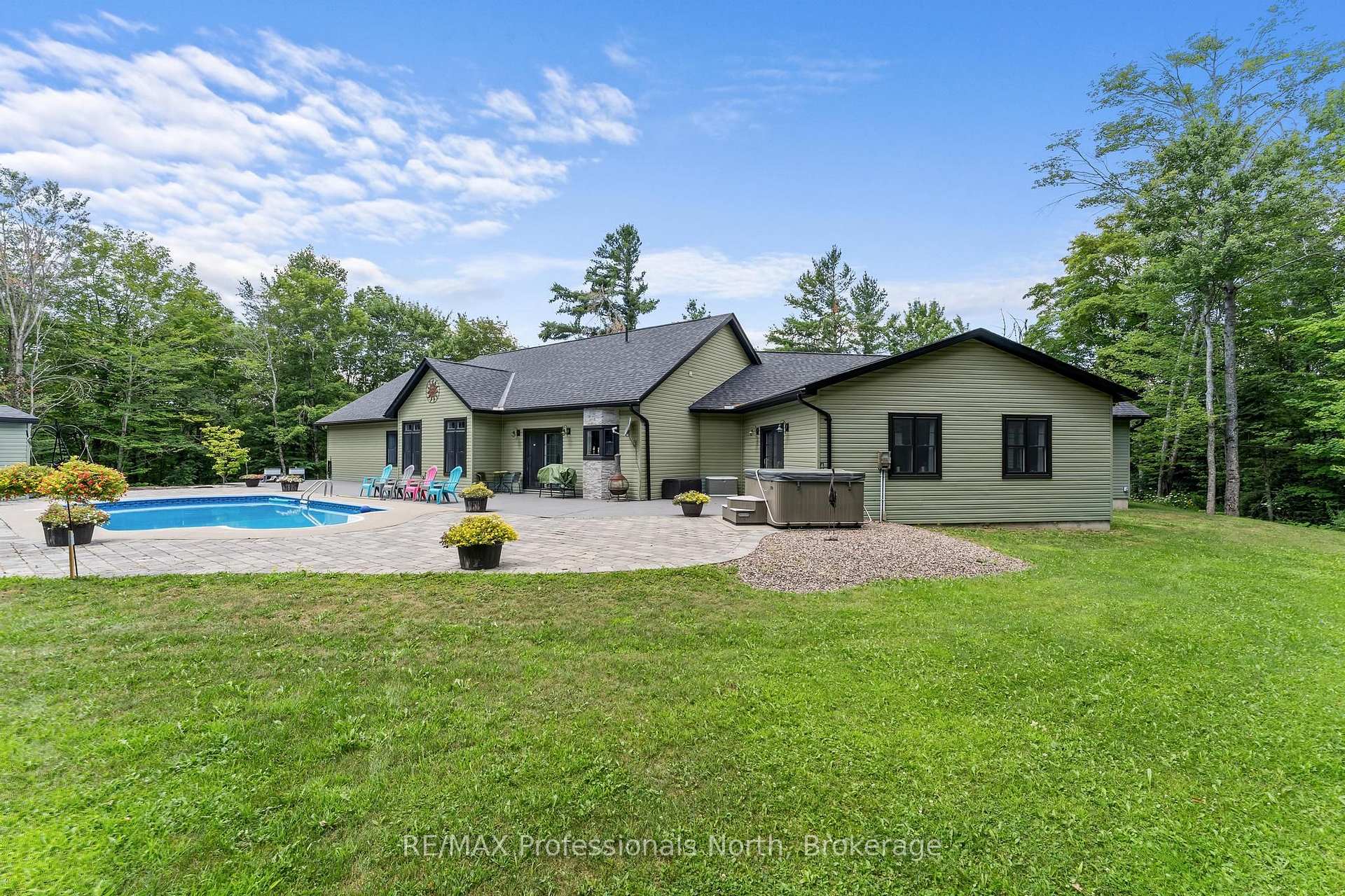 Photo 33 of 1183 Hamilton Road, Minden Hills, Snowdon — HOMEH