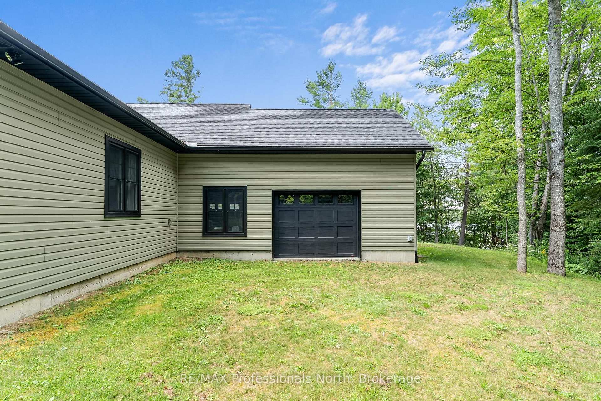 Photo 43 of 1183 Hamilton Road, Minden Hills, Snowdon — HOMEH