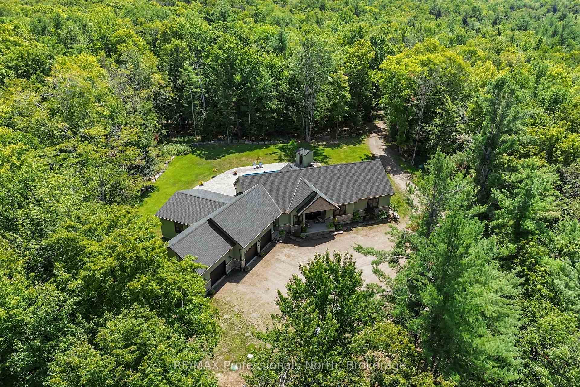 Photo 44 of 1183 Hamilton Road, Minden Hills, Snowdon — HOMEH