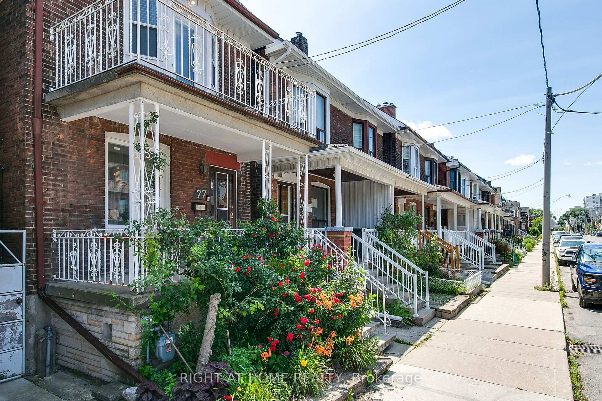Photo 2 of Unit (Main & Upper), 77 Lappin Avenue, Toronto, Dovercourt-Wallace Emerson-Junction — HOMEH
