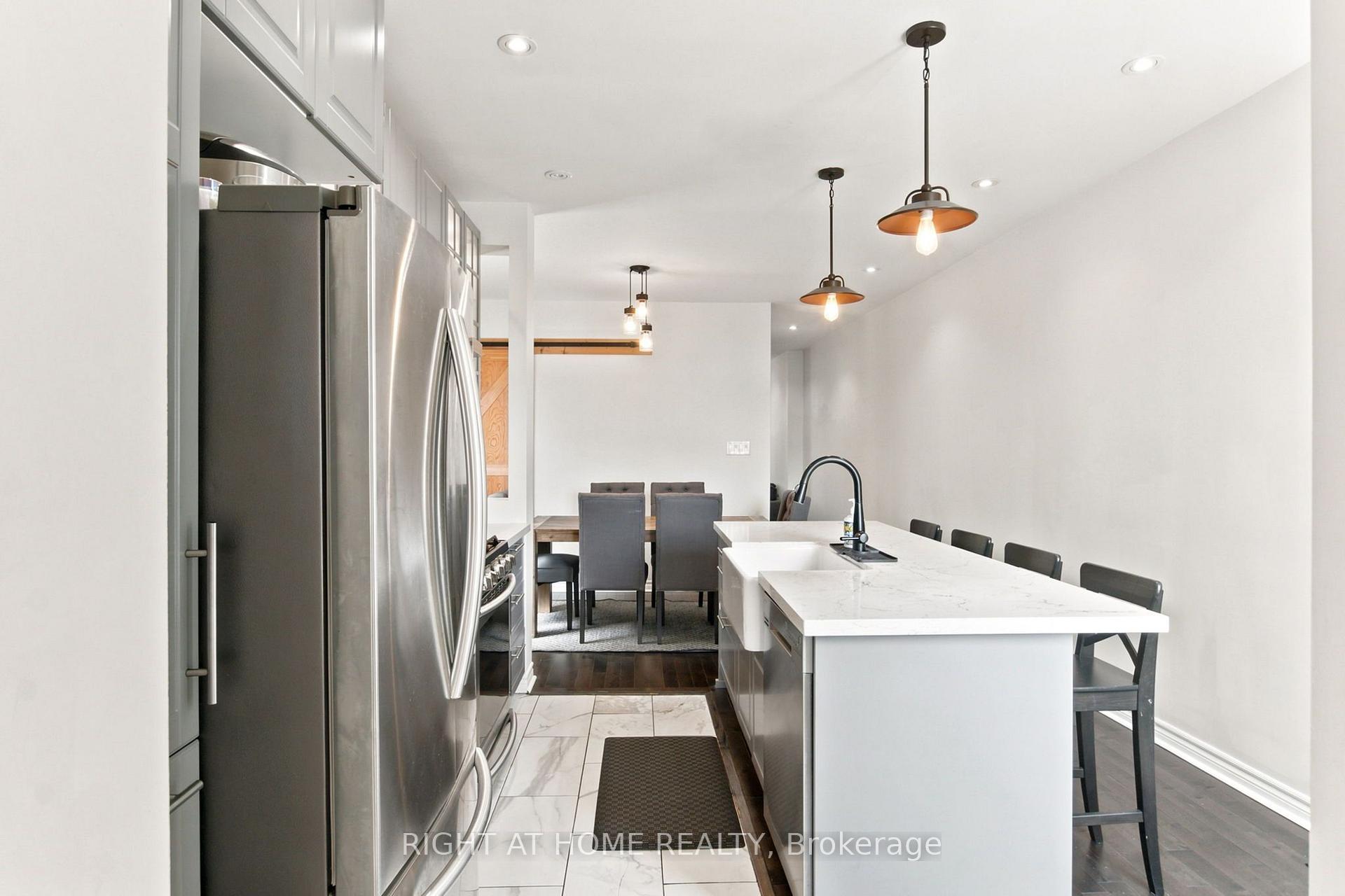 Photo 15 of Unit (Main & Upper), 77 Lappin Avenue, Toronto, Dovercourt-Wallace Emerson-Junction — HOMEH