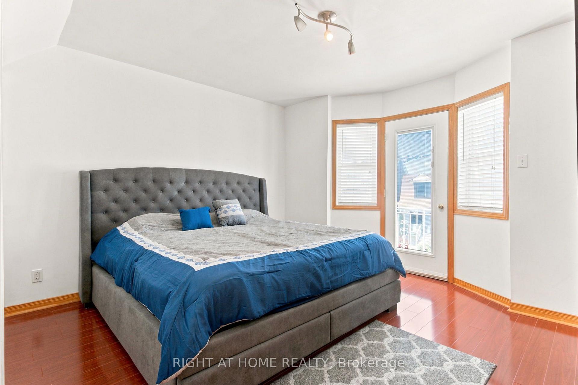 Photo 19 of Unit (Main & Upper), 77 Lappin Avenue, Toronto, Dovercourt-Wallace Emerson-Junction — HOMEH