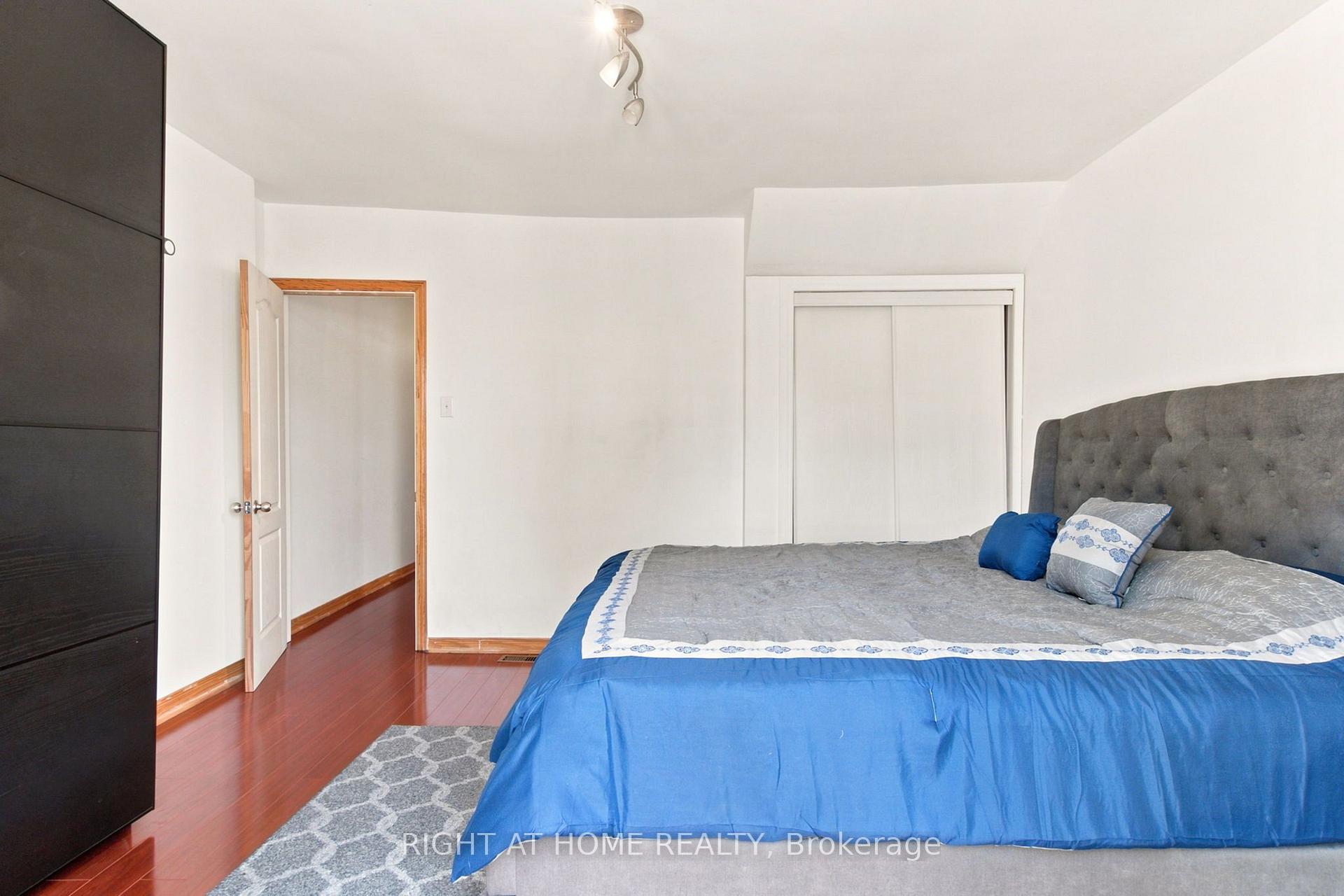 Photo 20 of Unit (Main & Upper), 77 Lappin Avenue, Toronto, Dovercourt-Wallace Emerson-Junction — HOMEH