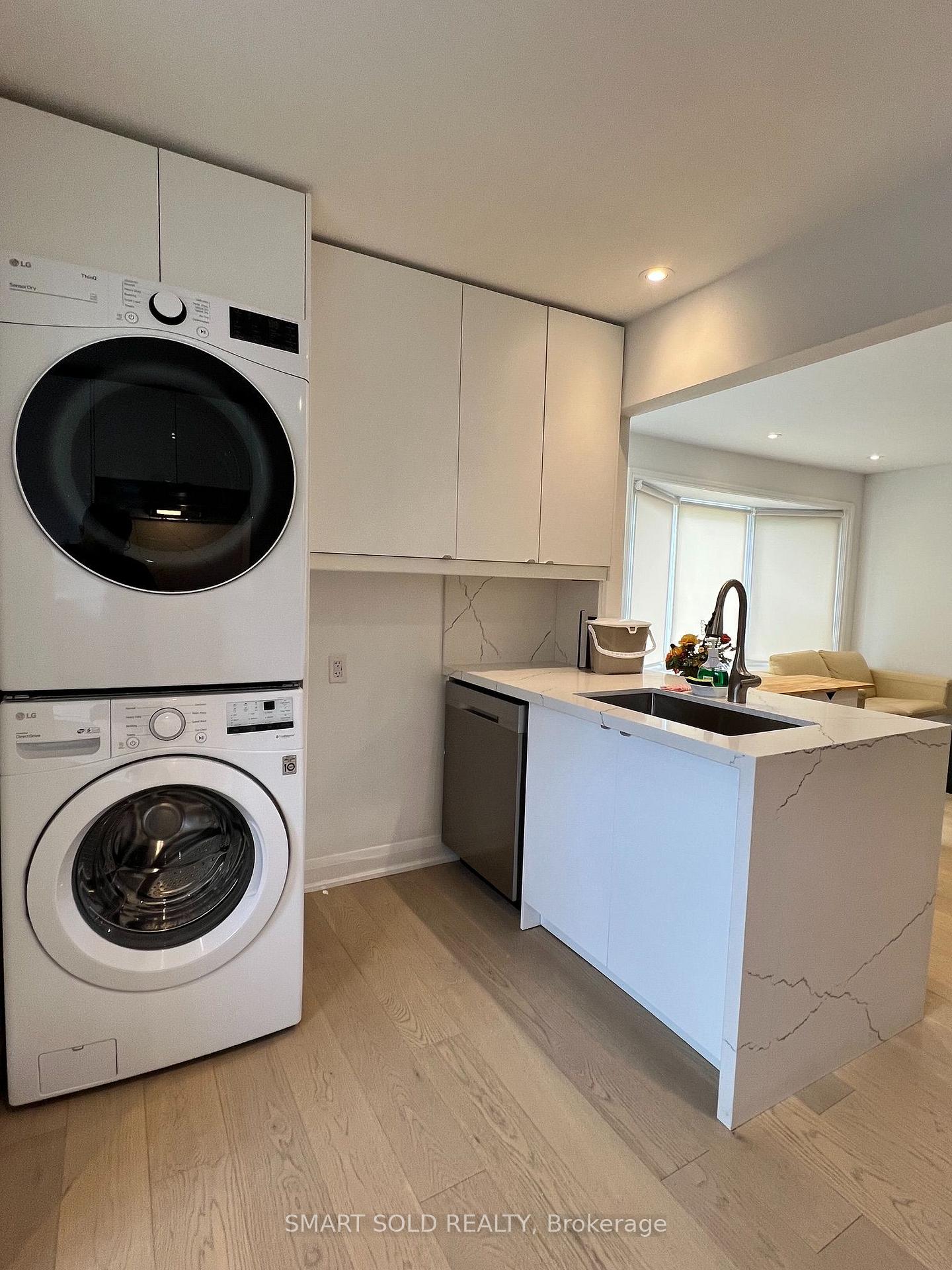 Photo 9 of 219 Beechy Drive, Richmond Hill, Crosby — HOMEH
