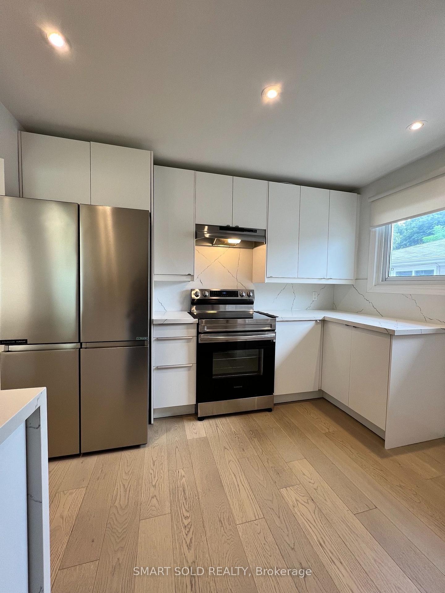 Photo 10 of 219 Beechy Drive, Richmond Hill, Crosby — HOMEH