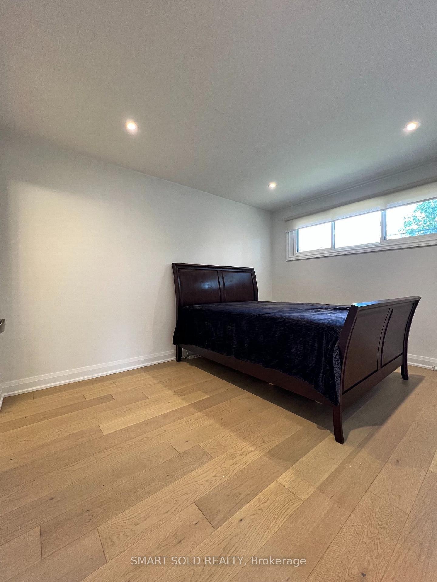 Photo 11 of 219 Beechy Drive, Richmond Hill, Crosby — HOMEH