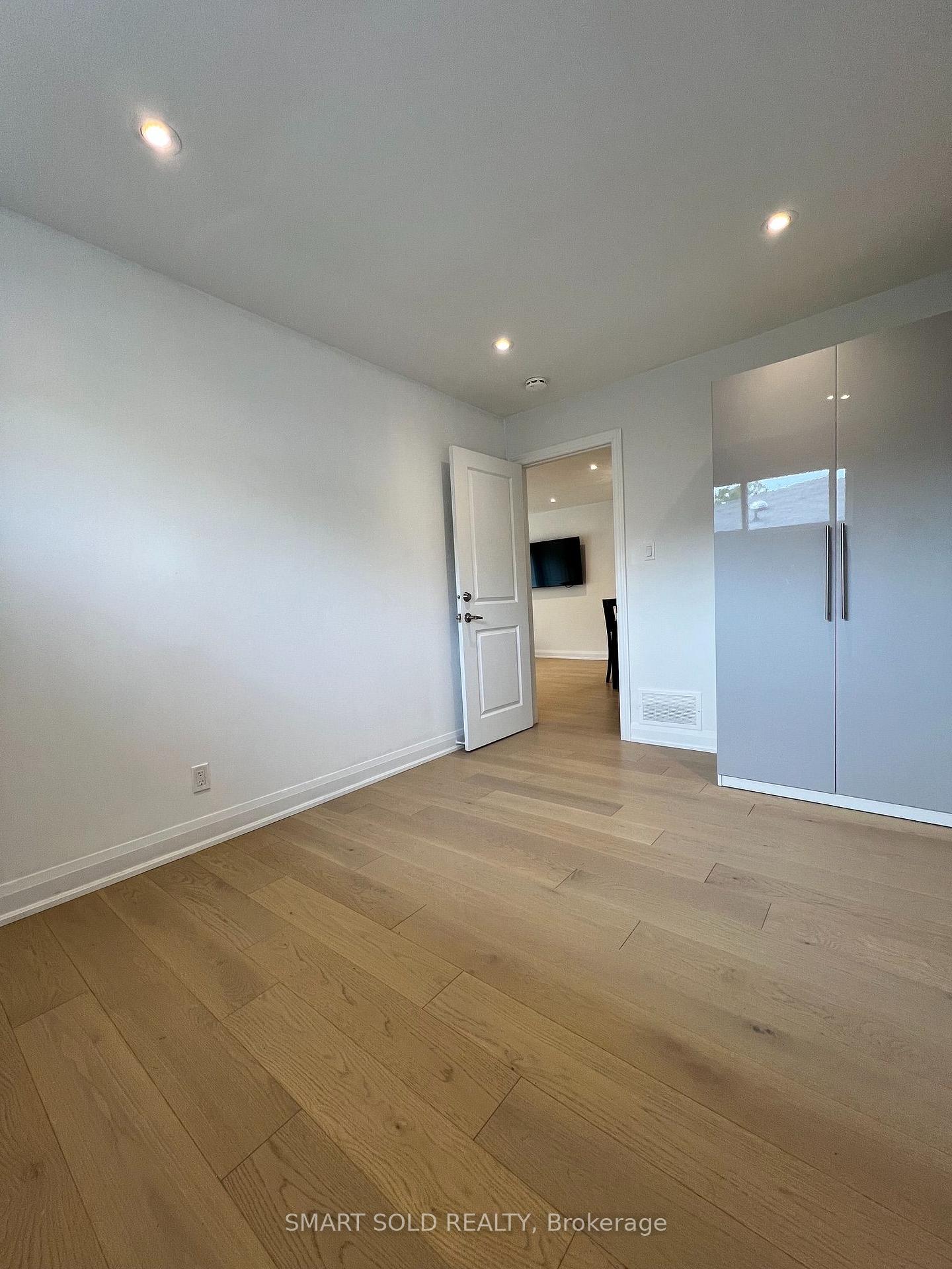 Photo 15 of 219 Beechy Drive, Richmond Hill, Crosby — HOMEH