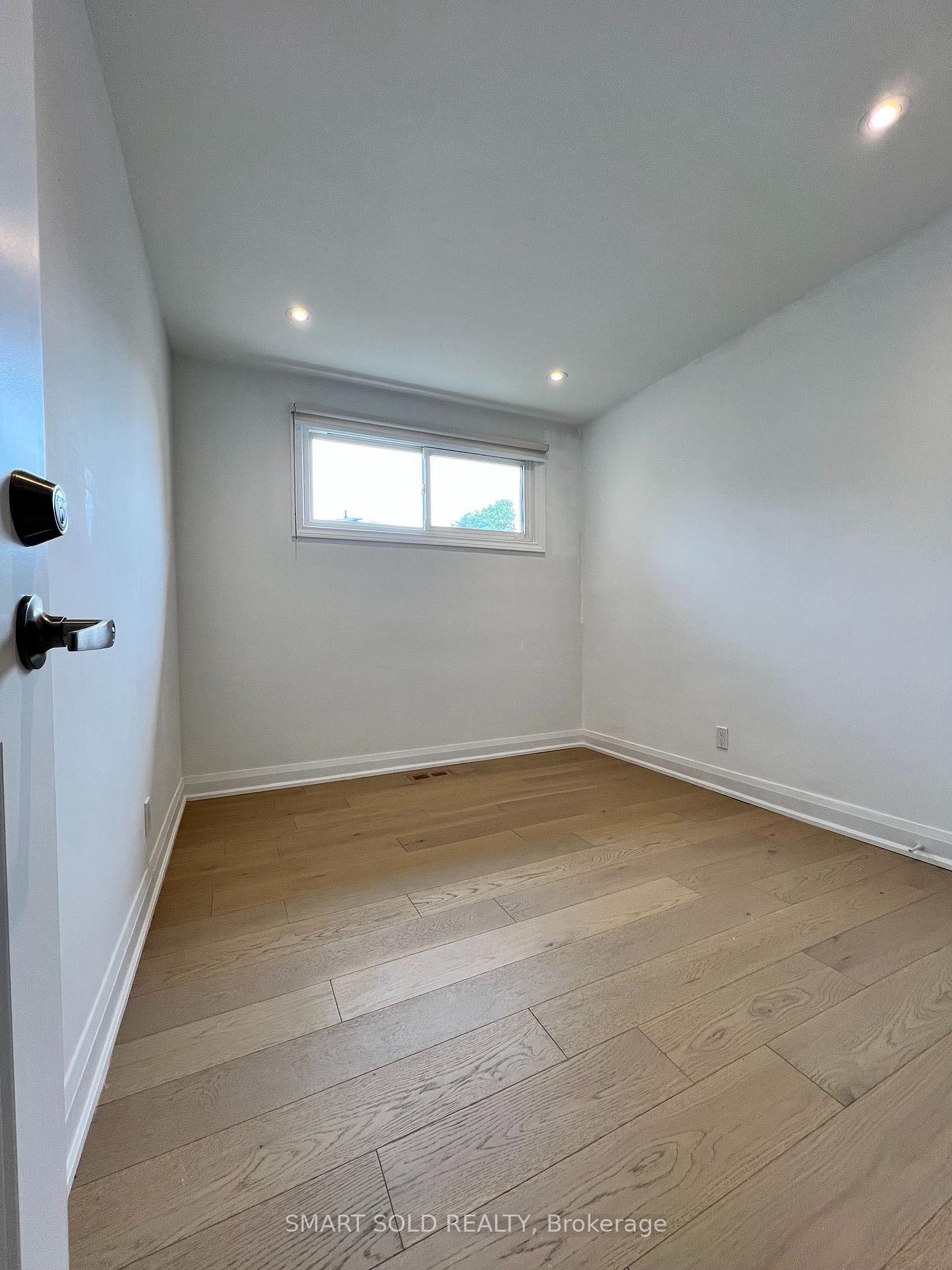 Photo 16 of 219 Beechy Drive, Richmond Hill, Crosby — HOMEH