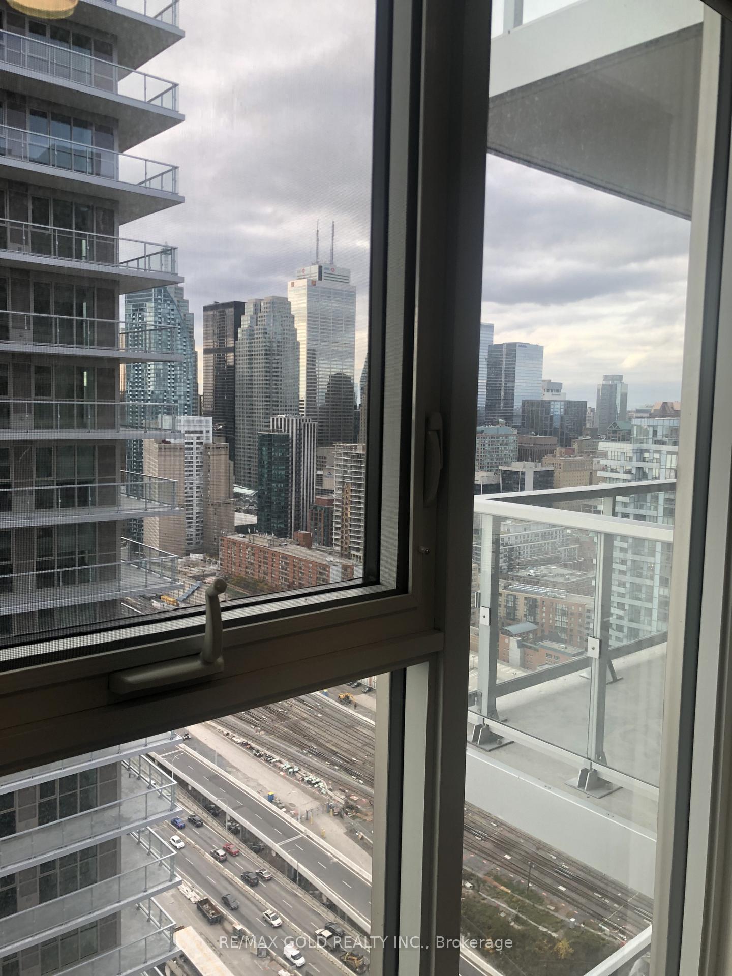 Photo 14 of Unit 3405, 20 Richardson Street, Toronto, Waterfront Communities — HOMEH