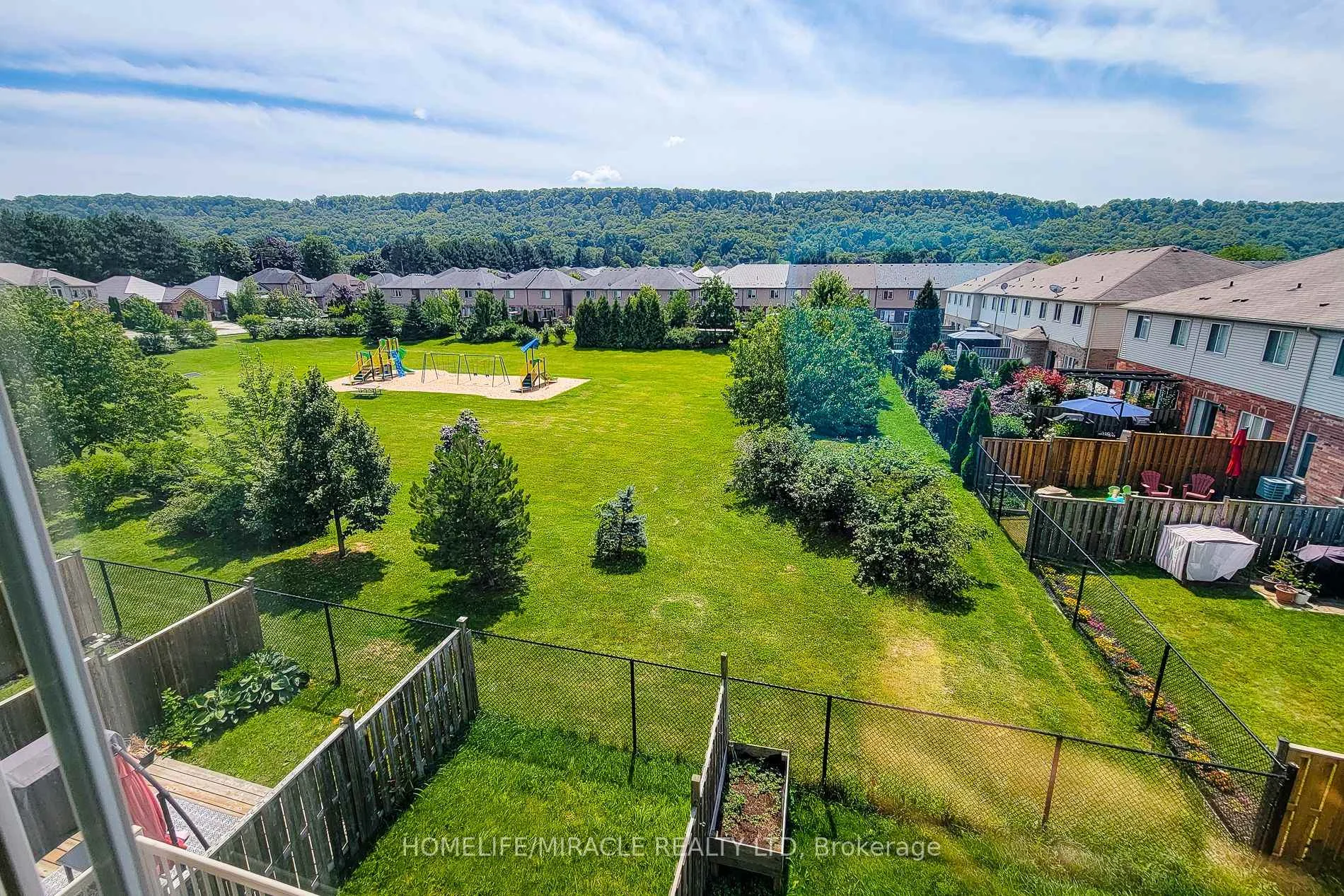 Photo 11 of Unit #50, 6 Chestnut Drive, Grimsby, Grimsby West — HOMEH