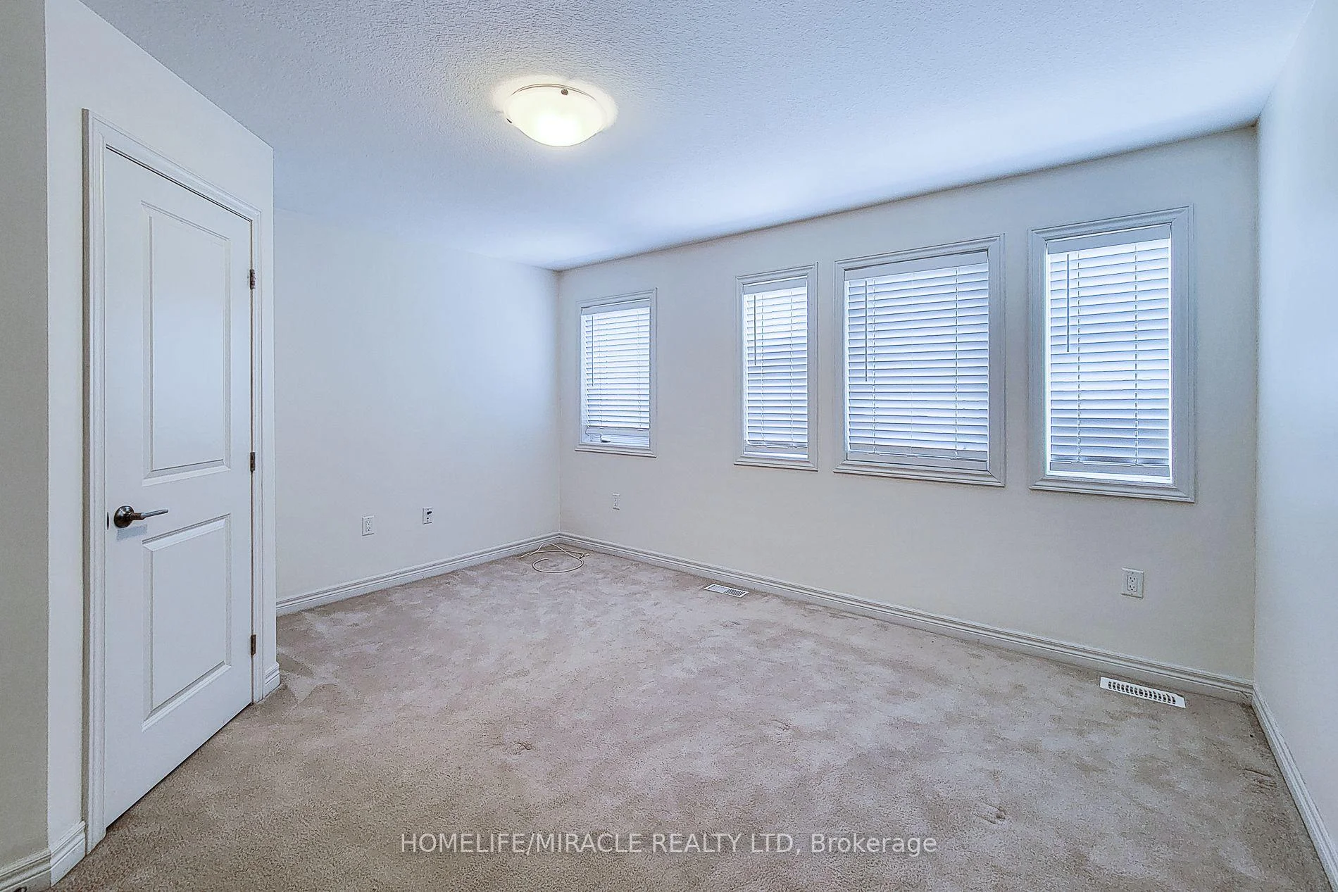 Photo 35 of Unit #50, 6 Chestnut Drive, Grimsby, Grimsby West — HOMEH