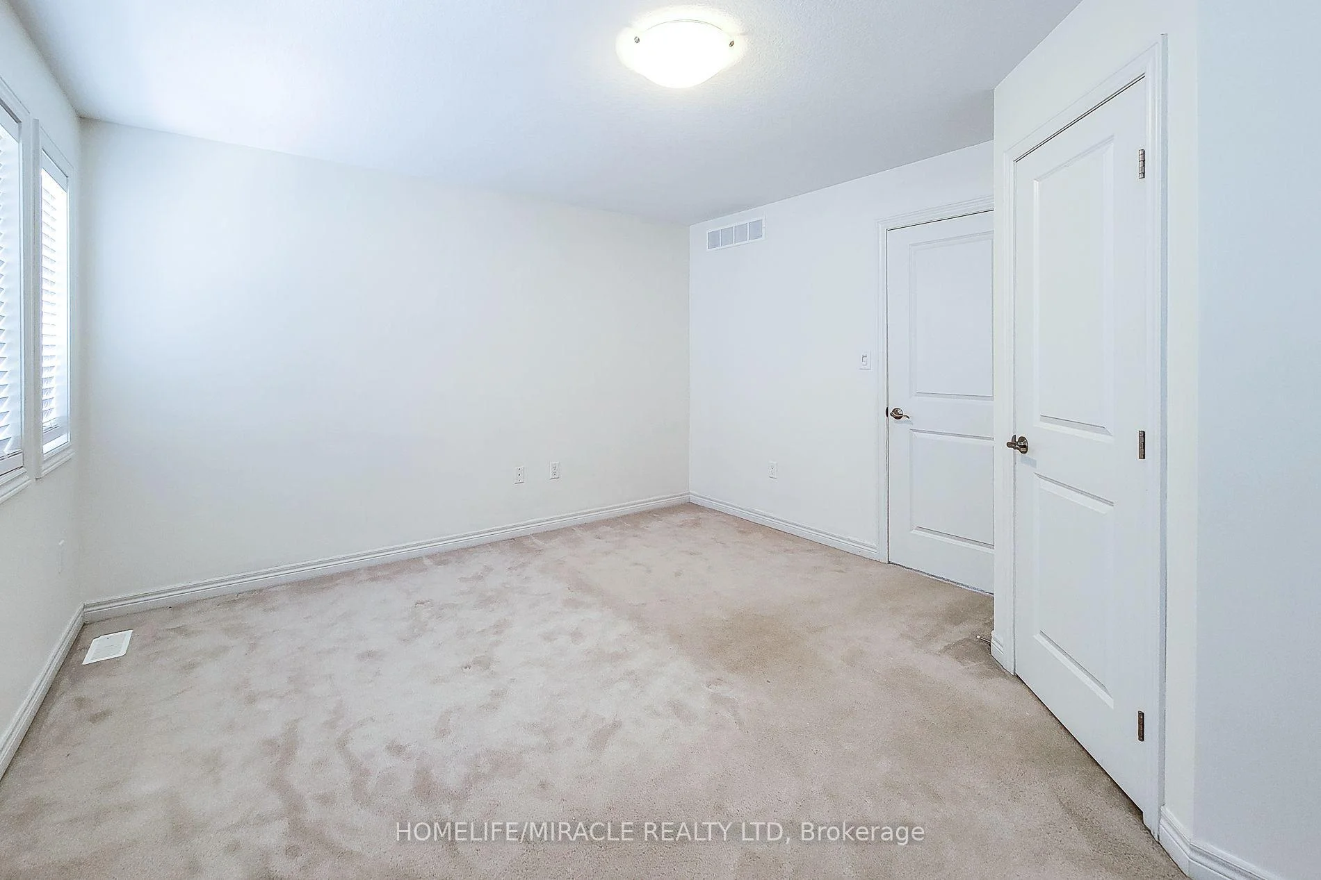 Photo 36 of Unit #50, 6 Chestnut Drive, Grimsby, Grimsby West — HOMEH