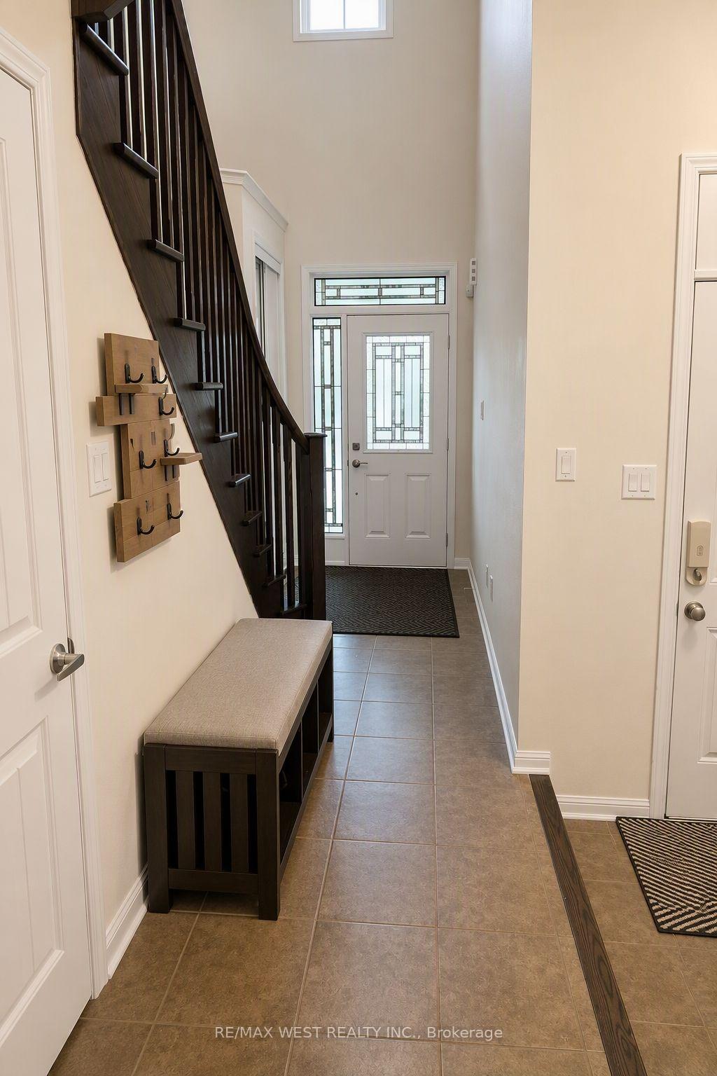 Photo 2 of 296 Ruhl Drive, Milton, Willmott — HOMEH