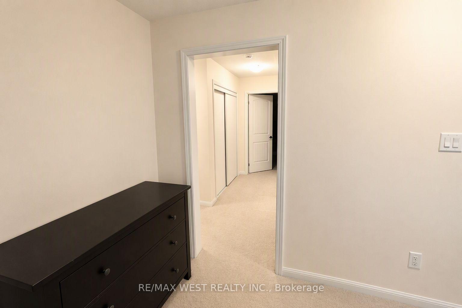 Photo 11 of 296 Ruhl Drive, Milton, Willmott — HOMEH