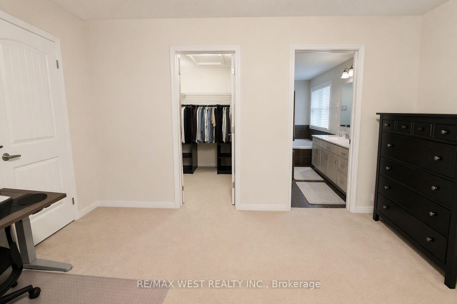Photo 13 of 296 Ruhl Drive, Milton, Willmott — HOMEH