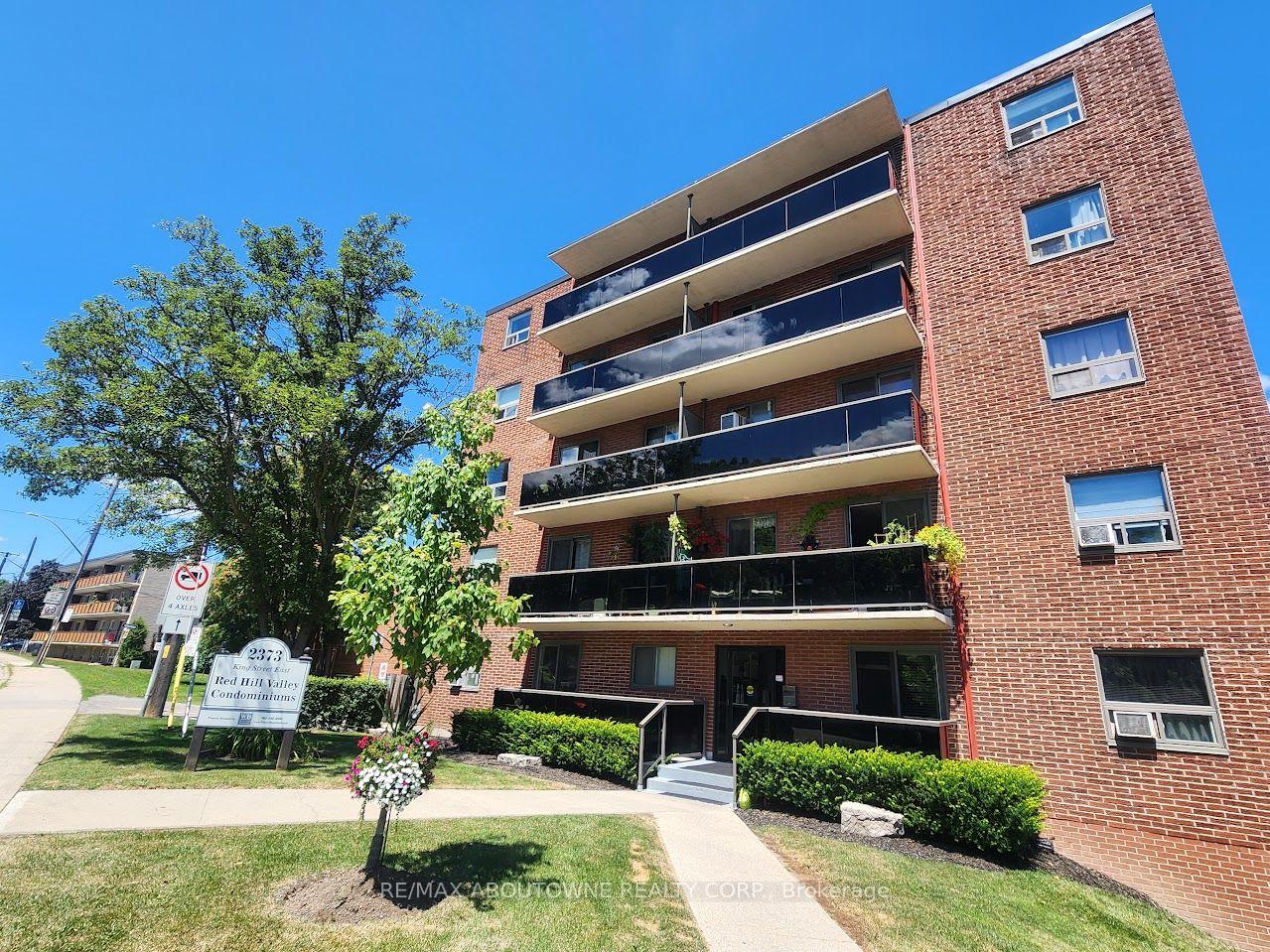 Photo 1 of Unit 51, 2373 King Street E, Hamilton, Glenview — HOMEH