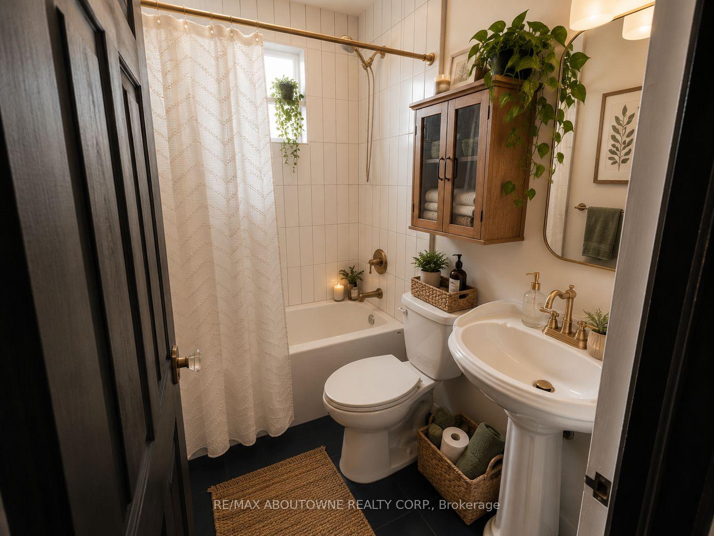 Photo 15 of Unit 51, 2373 King Street E, Hamilton, Glenview — HOMEH