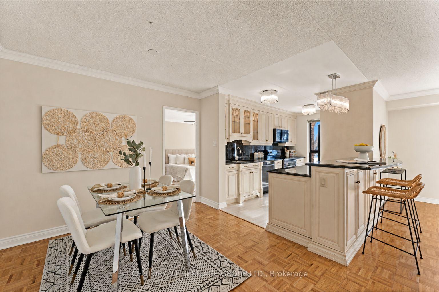 Photo 17 of Unit PH 1, 15390 Yonge Street, Aurora, Aurora Village — HOMEH