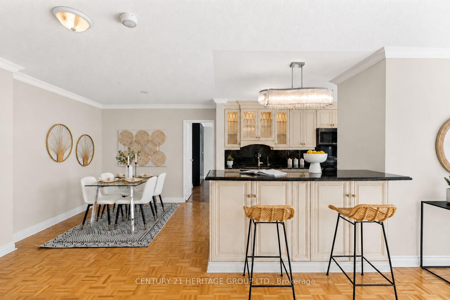 Photo 22 of Unit PH 1, 15390 Yonge Street, Aurora, Aurora Village — HOMEH
