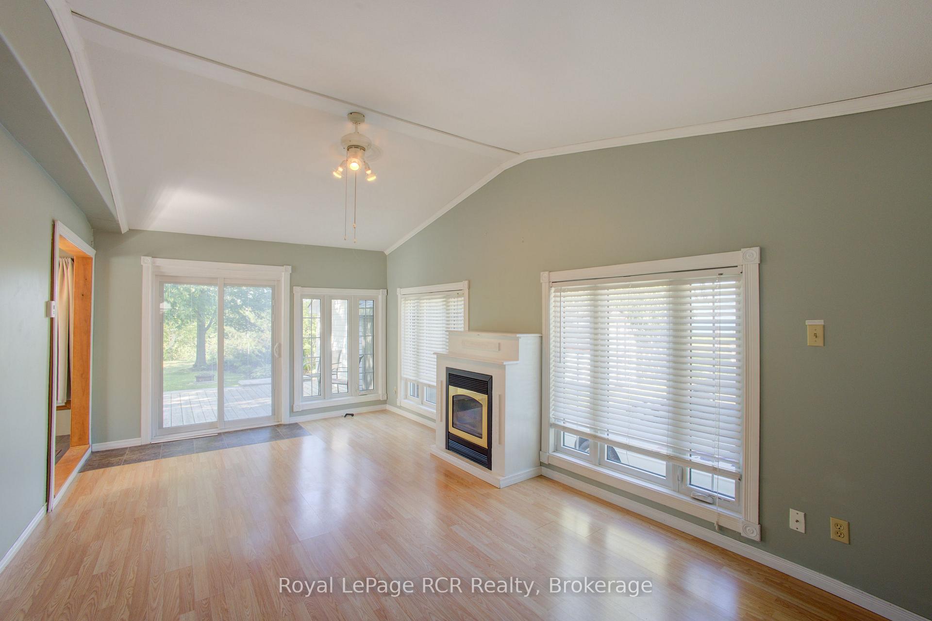 Photo 5 of Unit 3 Maple St, 79681 Bluewater Highway 21, Central Huron, Goderich — HOMEH
