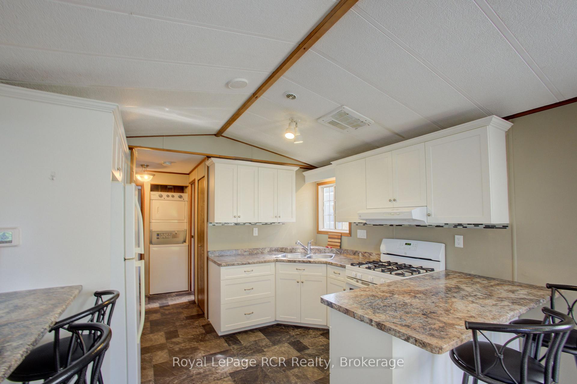 Photo 13 of Unit 3 Maple St, 79681 Bluewater Highway 21, Central Huron, Goderich — HOMEH