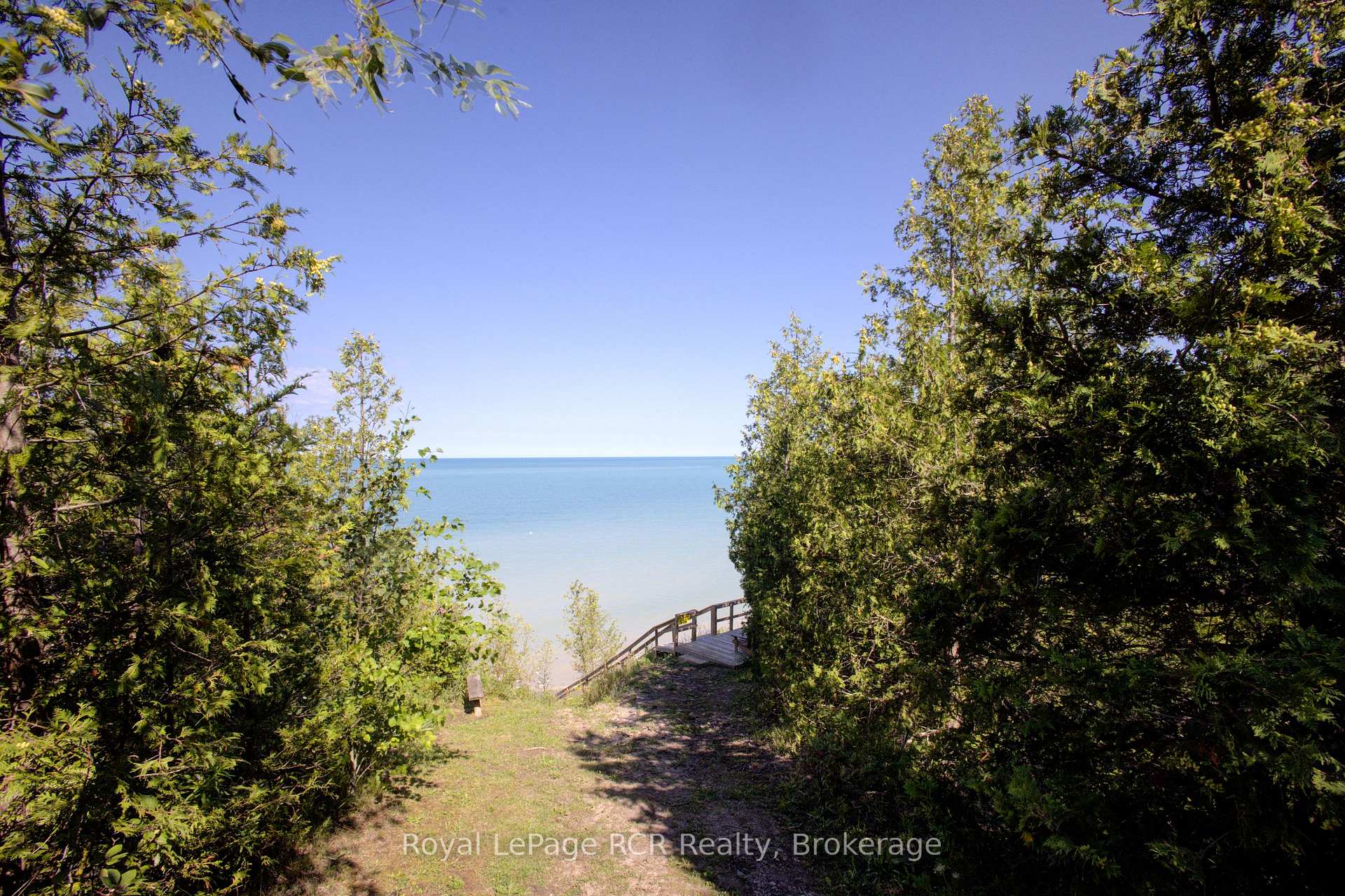 Photo 30 of Unit 3 Maple St, 79681 Bluewater Highway 21, Central Huron, Goderich — HOMEH