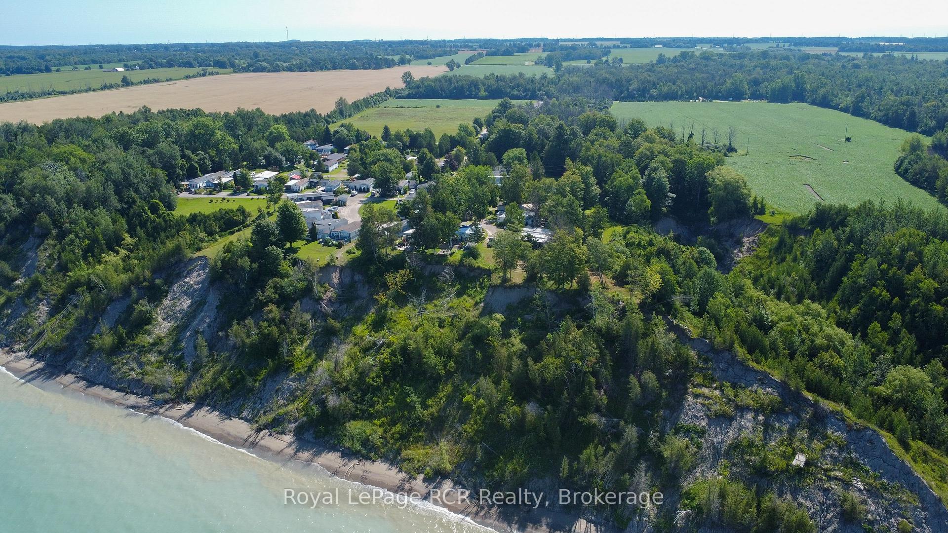 Photo 33 of Unit 3 Maple St, 79681 Bluewater Highway 21, Central Huron, Goderich — HOMEH