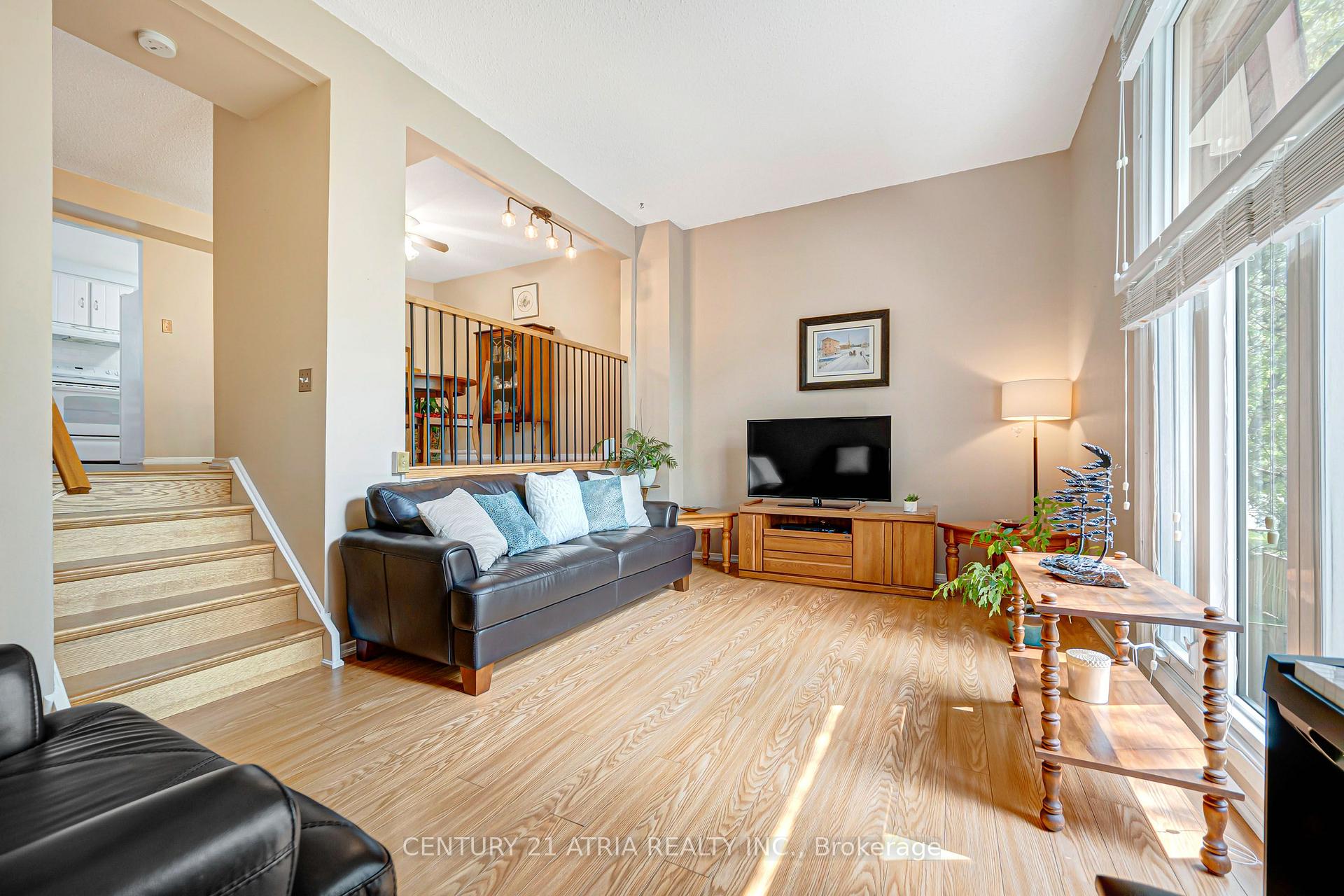 Photo 11 of 18 Thatchers Mill Way, Markham, Bullock — HOMEH
