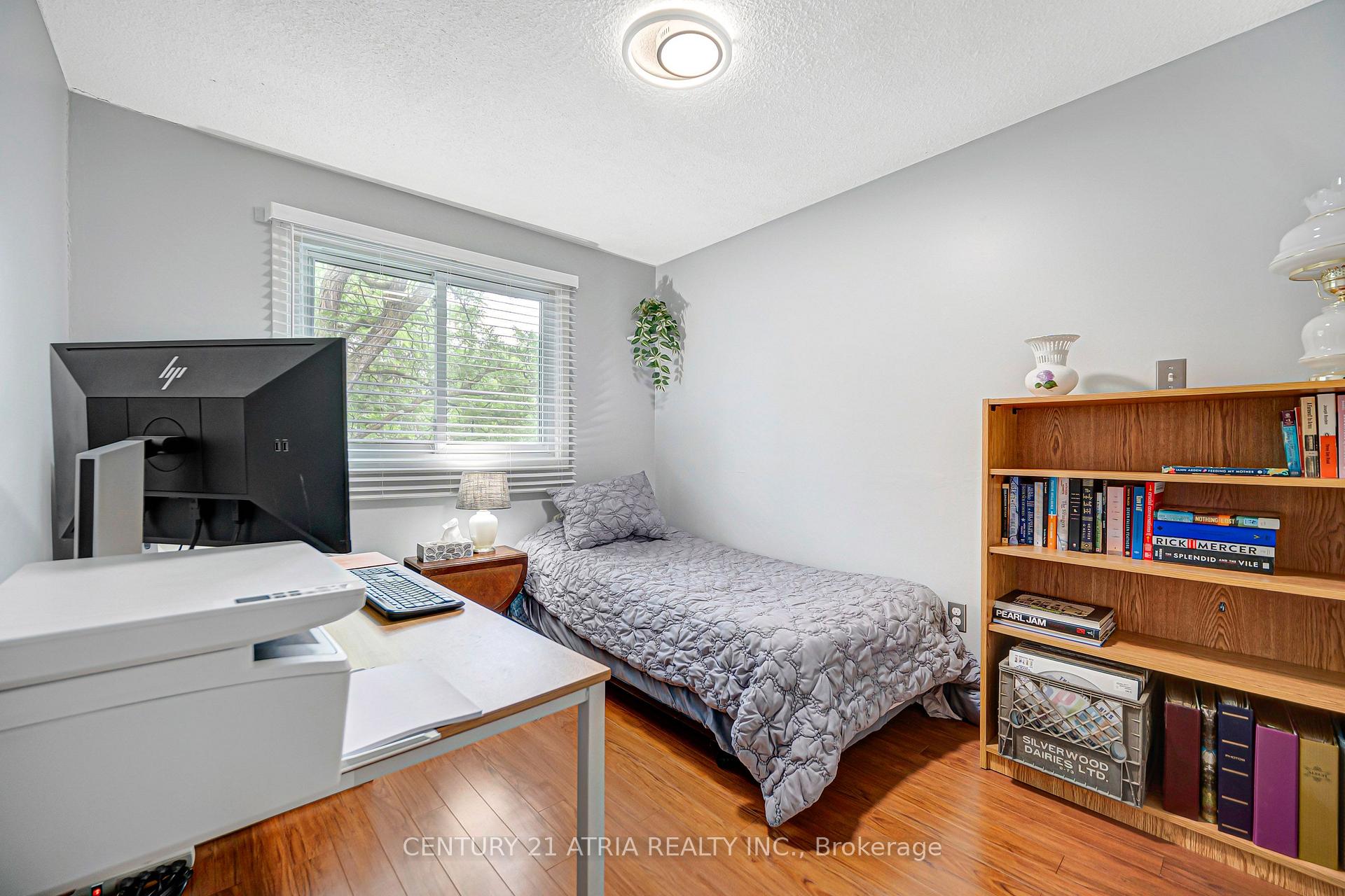 Photo 20 of 18 Thatchers Mill Way, Markham, Bullock — HOMEH
