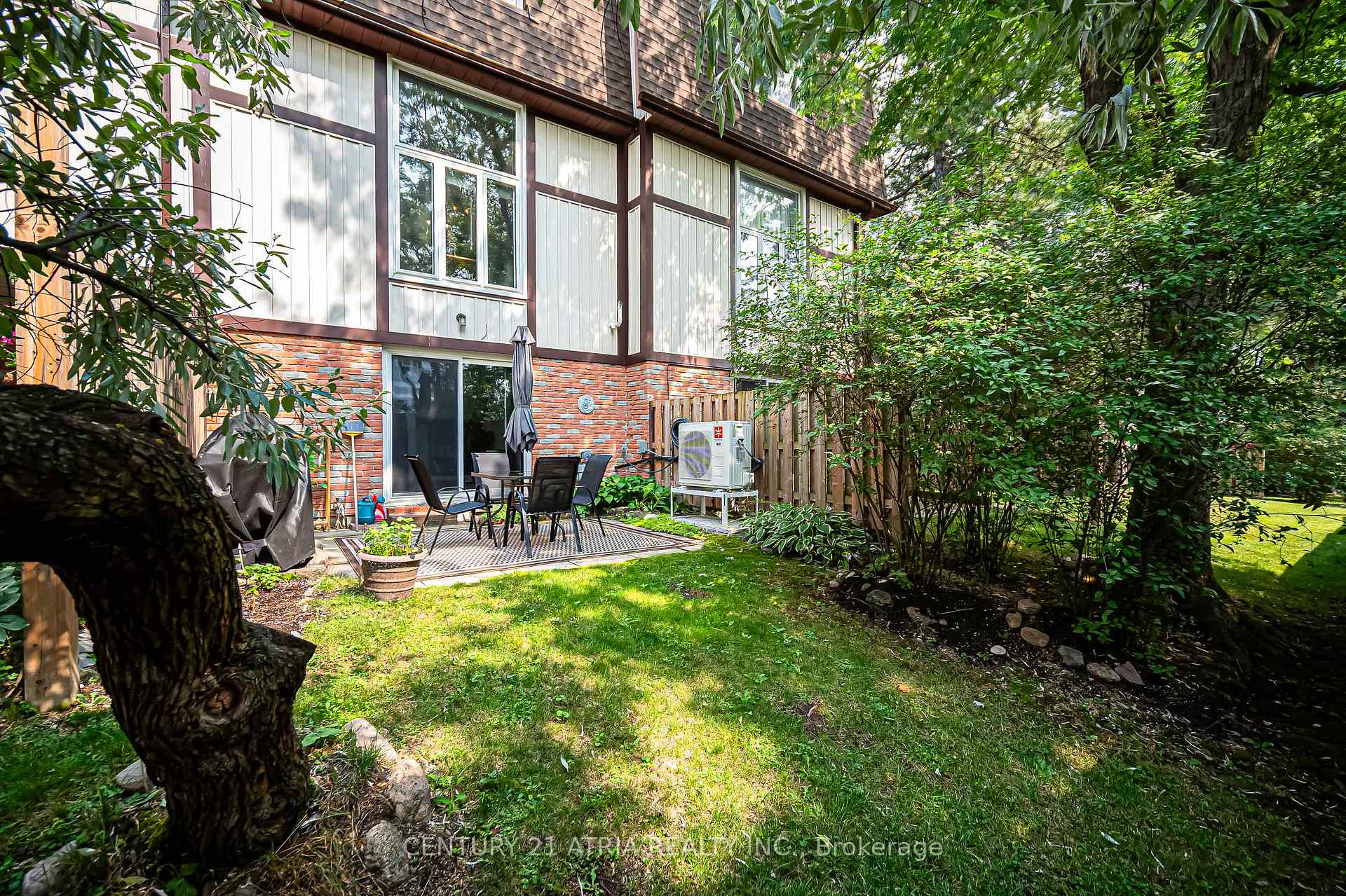 Photo 23 of 18 Thatchers Mill Way, Markham, Bullock — HOMEH