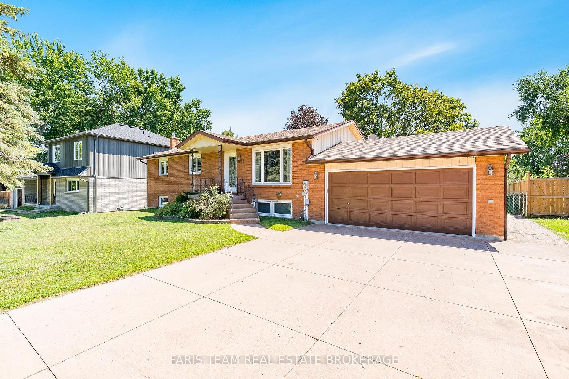 Photo 6 of 1041 Lebanon Drive, Innisfil, Alcona — HOMEH