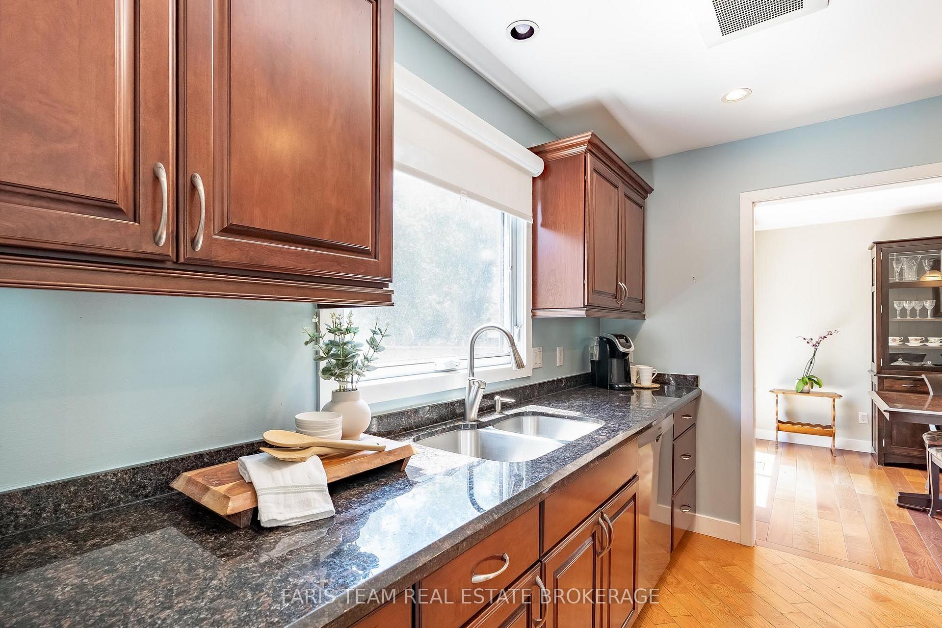 Photo 12 of 1041 Lebanon Drive, Innisfil, Alcona — HOMEH
