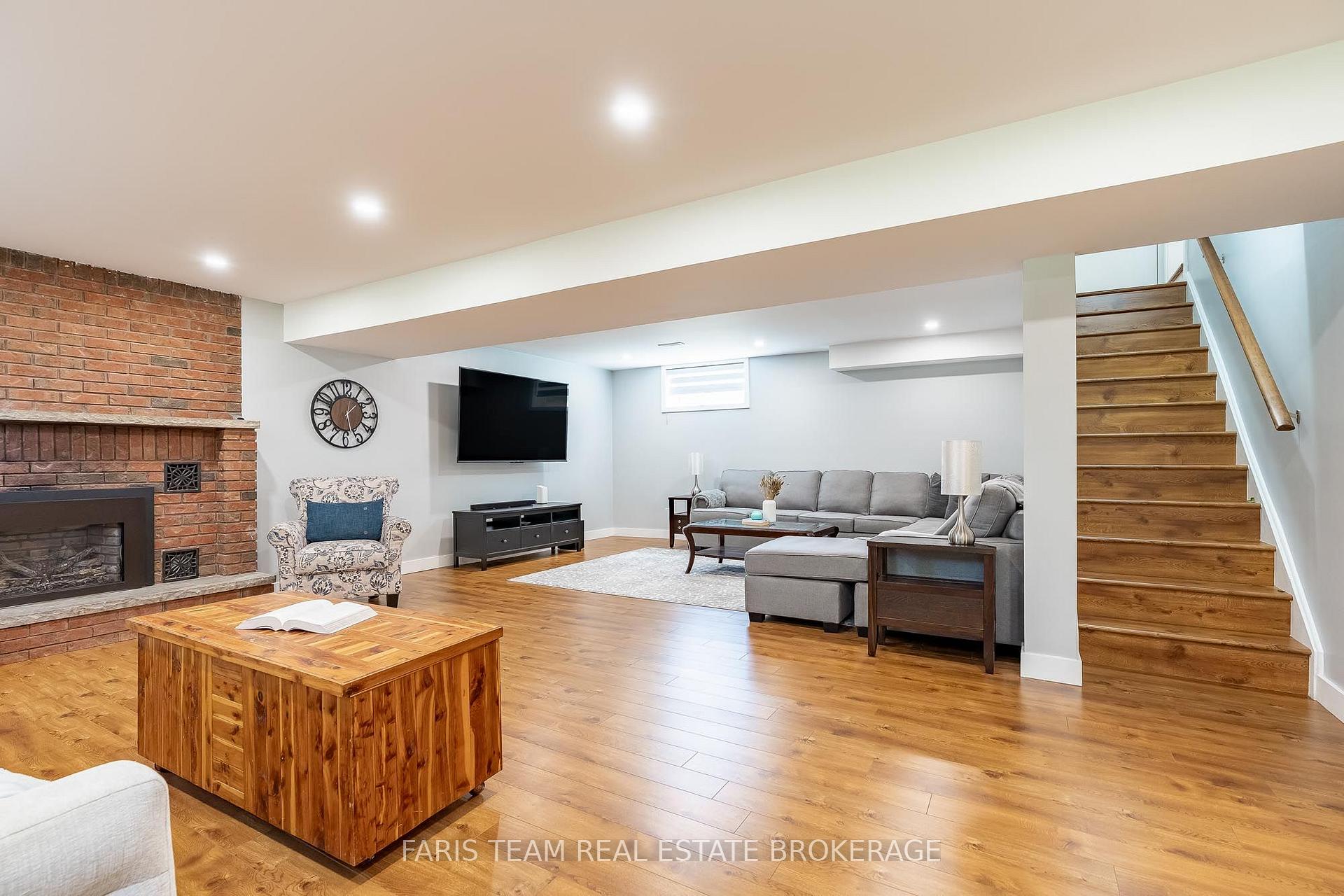 Photo 22 of 1041 Lebanon Drive, Innisfil, Alcona — HOMEH