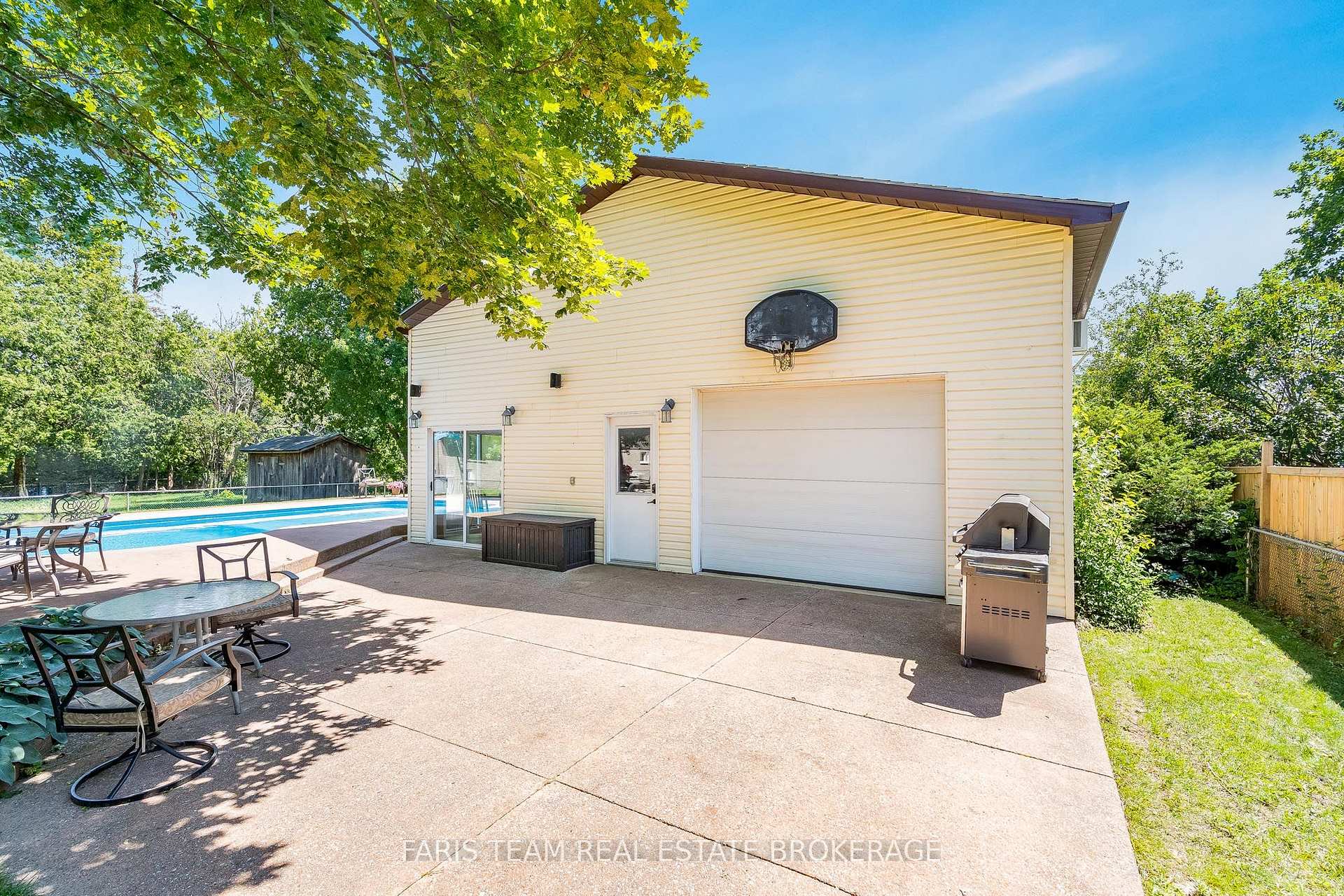 Photo 36 of 1041 Lebanon Drive, Innisfil, Alcona — HOMEH