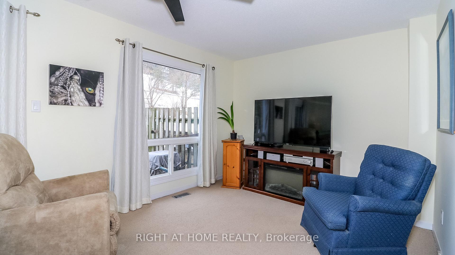 Photo 10 of Unit 23, 52 Adelaide Street, Barrie, Allandale — HOMEH