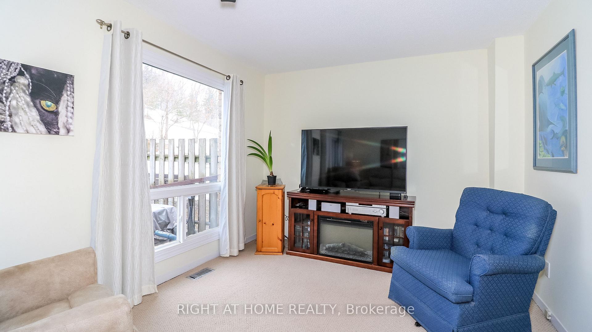 Photo 12 of Unit 23, 52 Adelaide Street, Barrie, Allandale — HOMEH
