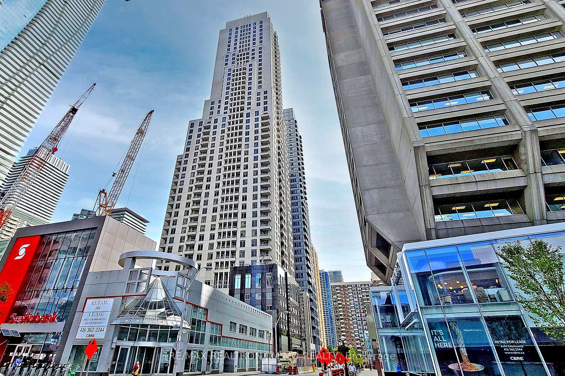 Photo 1 of Unit 1602, 35 Balmuto Street, Toronto, Bay Street Corridor — HOMEH