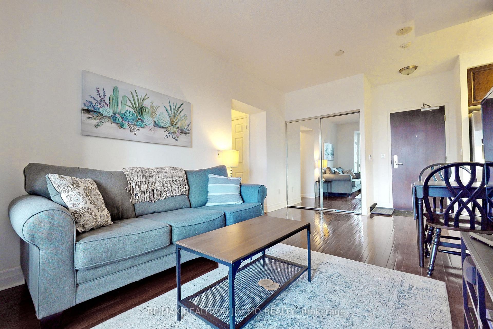 Photo 4 of Unit 1602, 35 Balmuto Street, Toronto, Bay Street Corridor — HOMEH