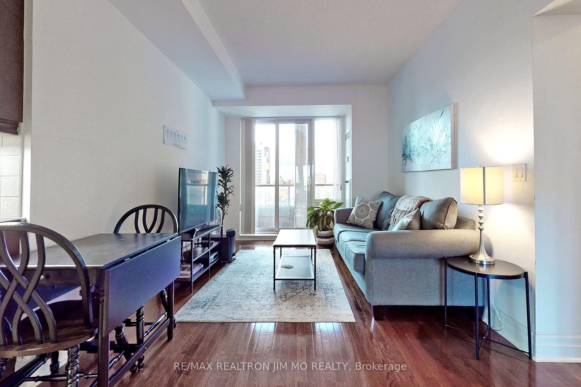 Photo 7 of Unit 1602, 35 Balmuto Street, Toronto, Bay Street Corridor — HOMEH