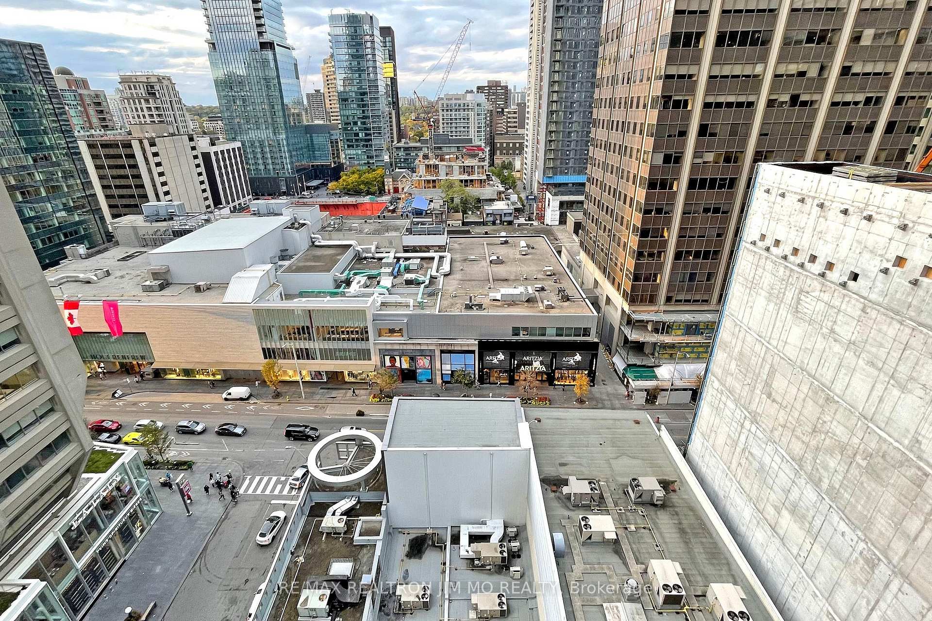 Photo 23 of Unit 1602, 35 Balmuto Street, Toronto, Bay Street Corridor — HOMEH