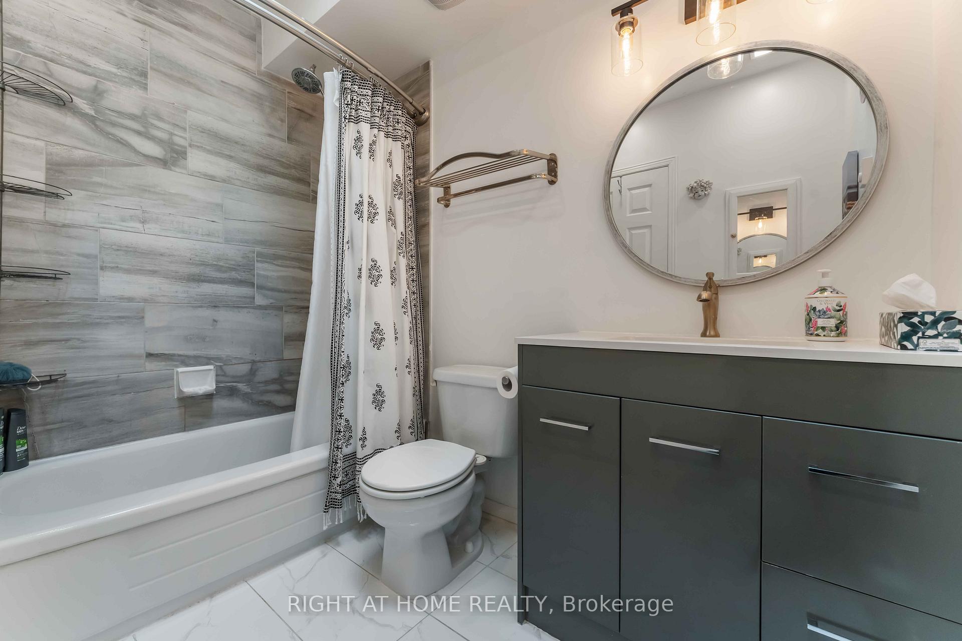 Photo 19 of Unit 6, 2 Columbus Avenue, Ottawa, Overbrook — HOMEH