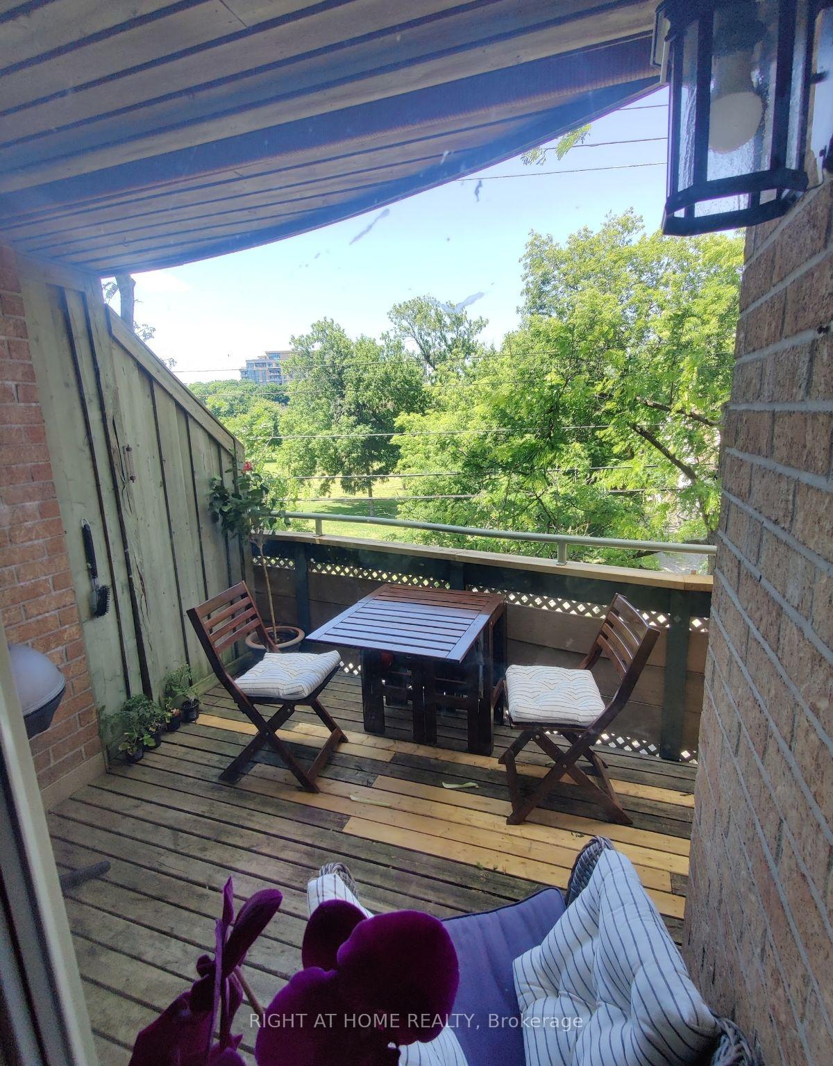 Photo 22 of Unit 6, 2 Columbus Avenue, Ottawa, Overbrook — HOMEH