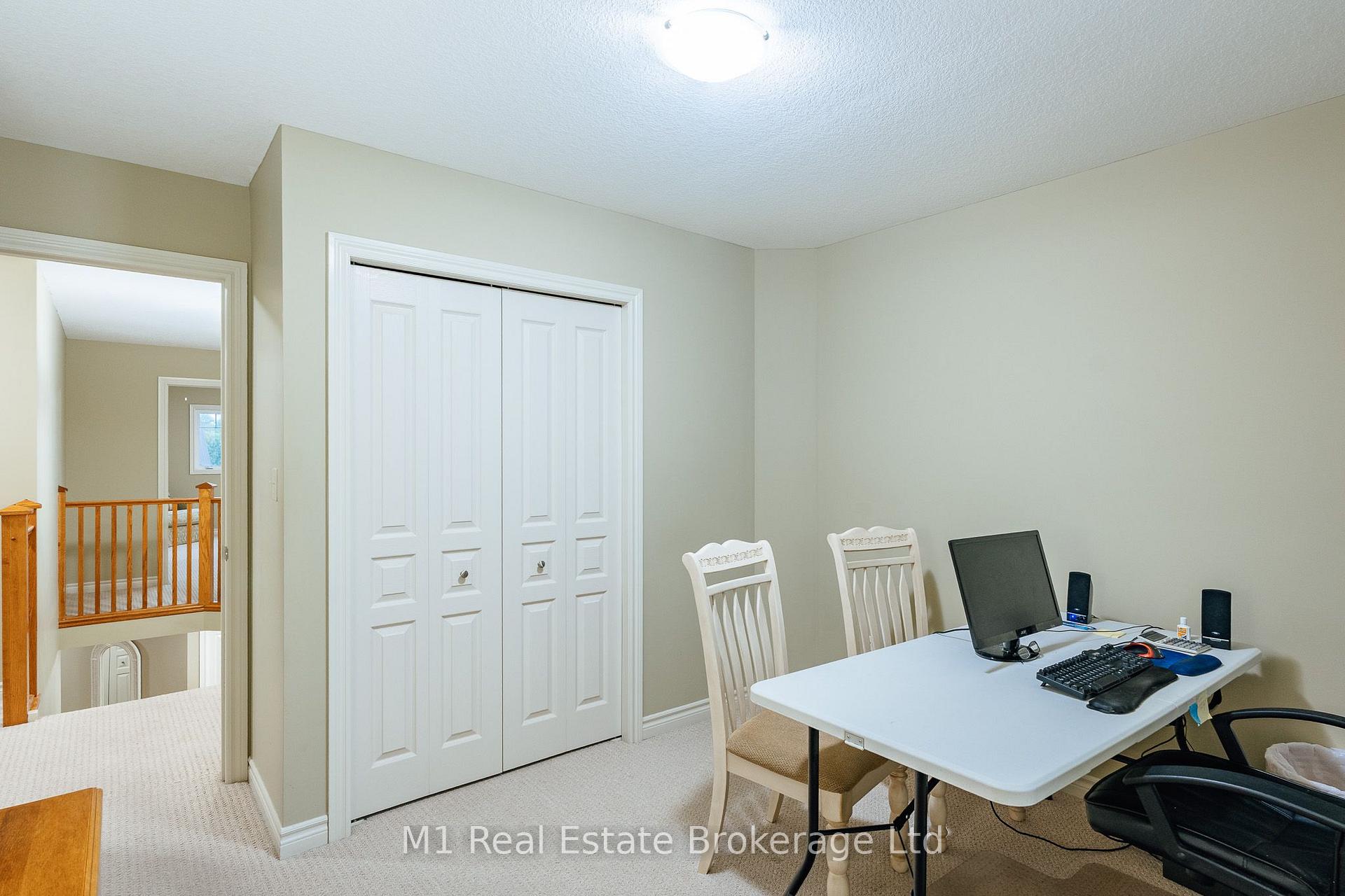 Photo 37 of 82 Vaughan Street, Guelph, Clairfields/Hanlon Business Park — HOMEH
