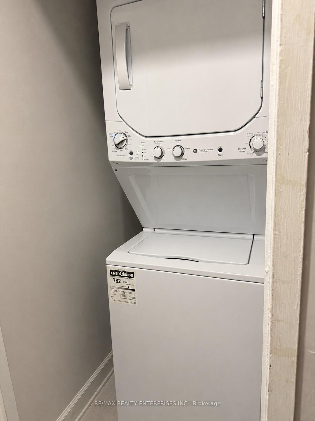 Photo 10 of Unit 5, 156 James Street S, Hamilton, Durand — HOMEH