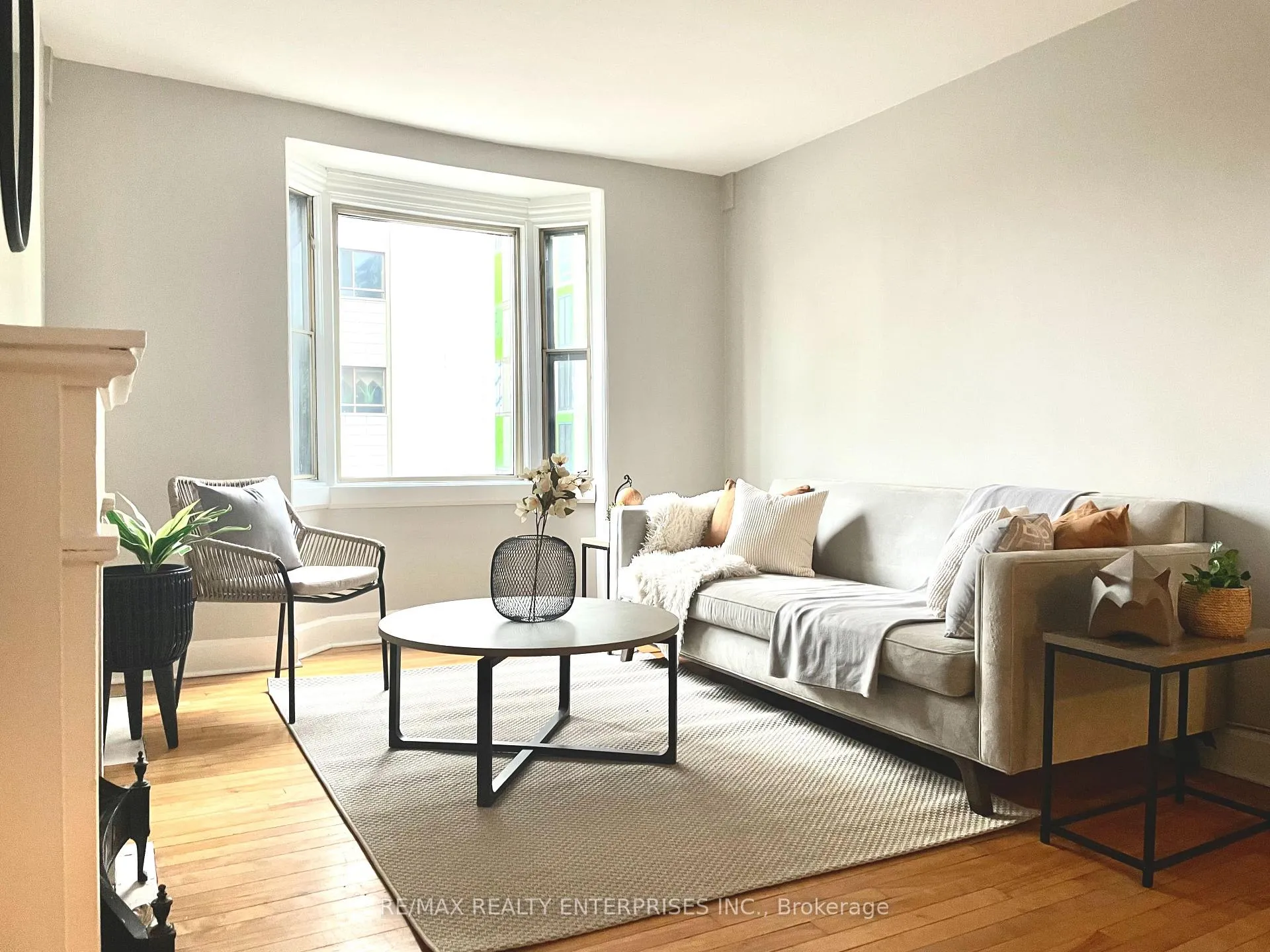 Photo 3 of Unit 5, 156 James Street S, Hamilton, Durand — HOMEH