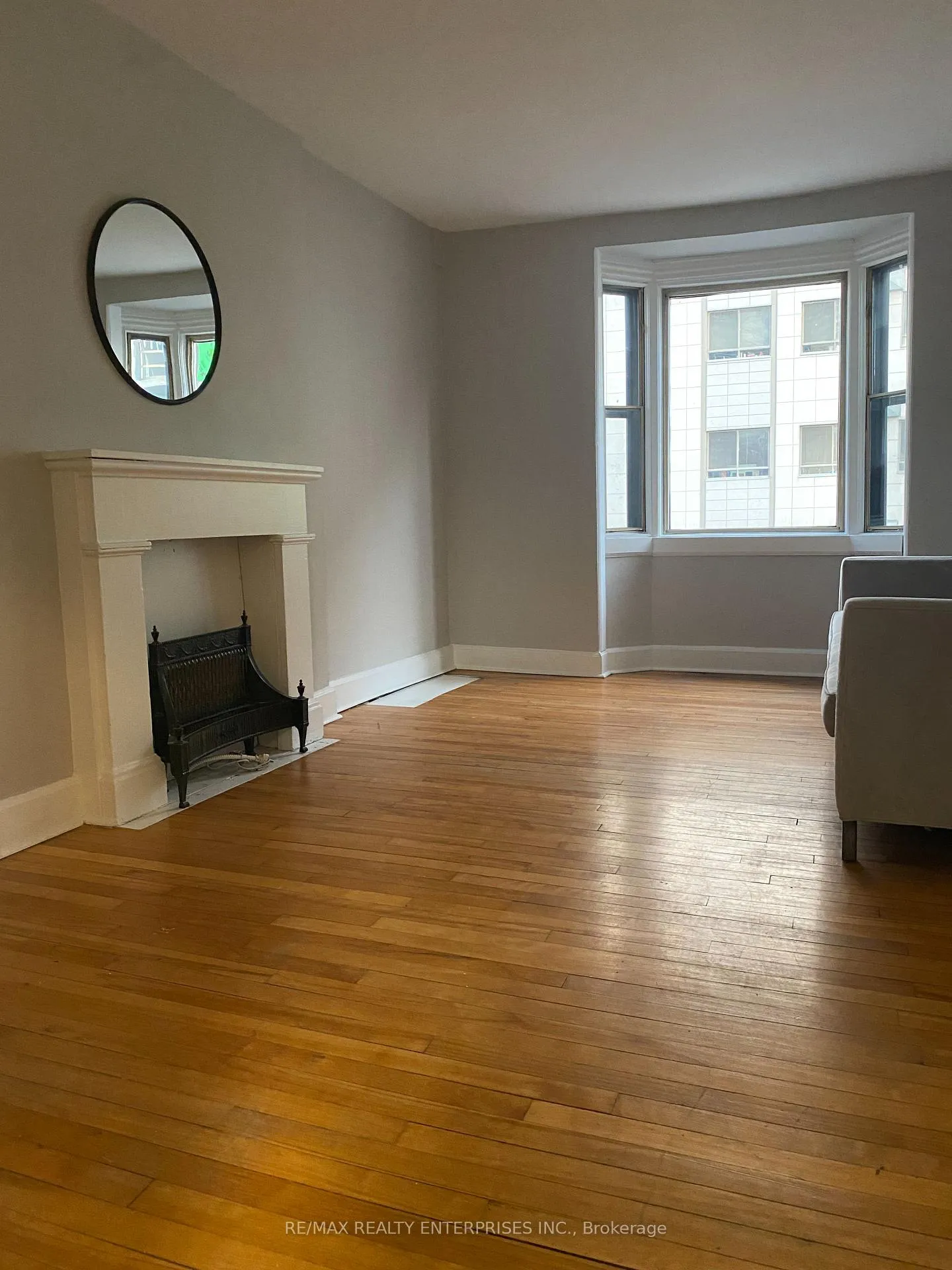 Photo 8 of Unit 5, 156 James Street S, Hamilton, Durand — HOMEH